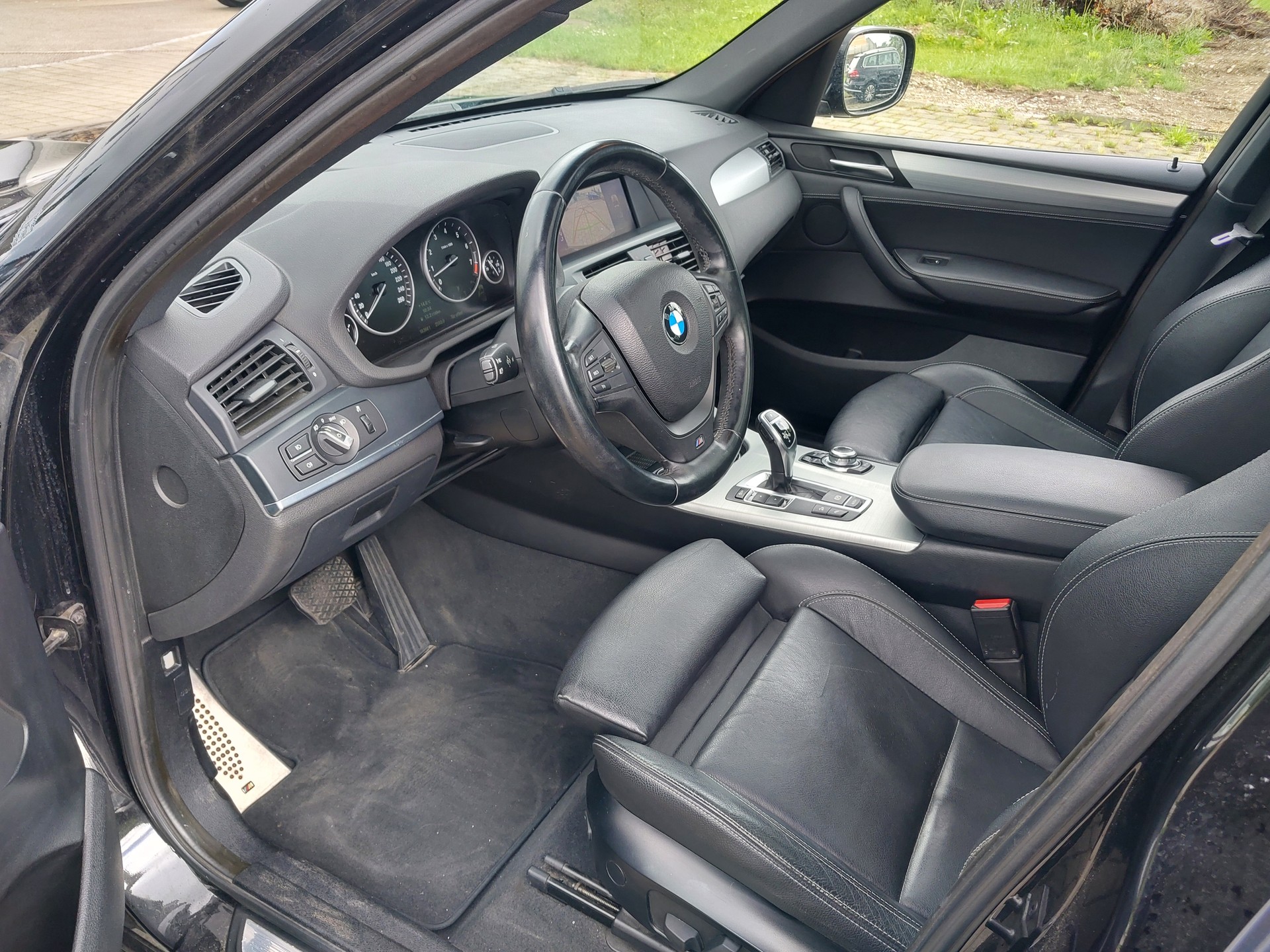 BMW X3 xDrive 35i Steptronic-image-4