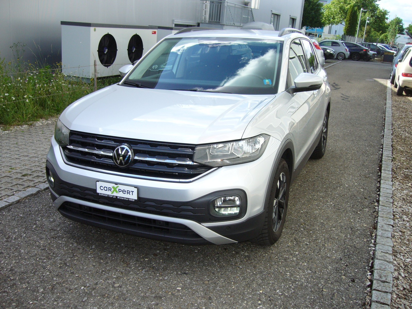 VW T-Cross 1.0 TSI Life-image-0