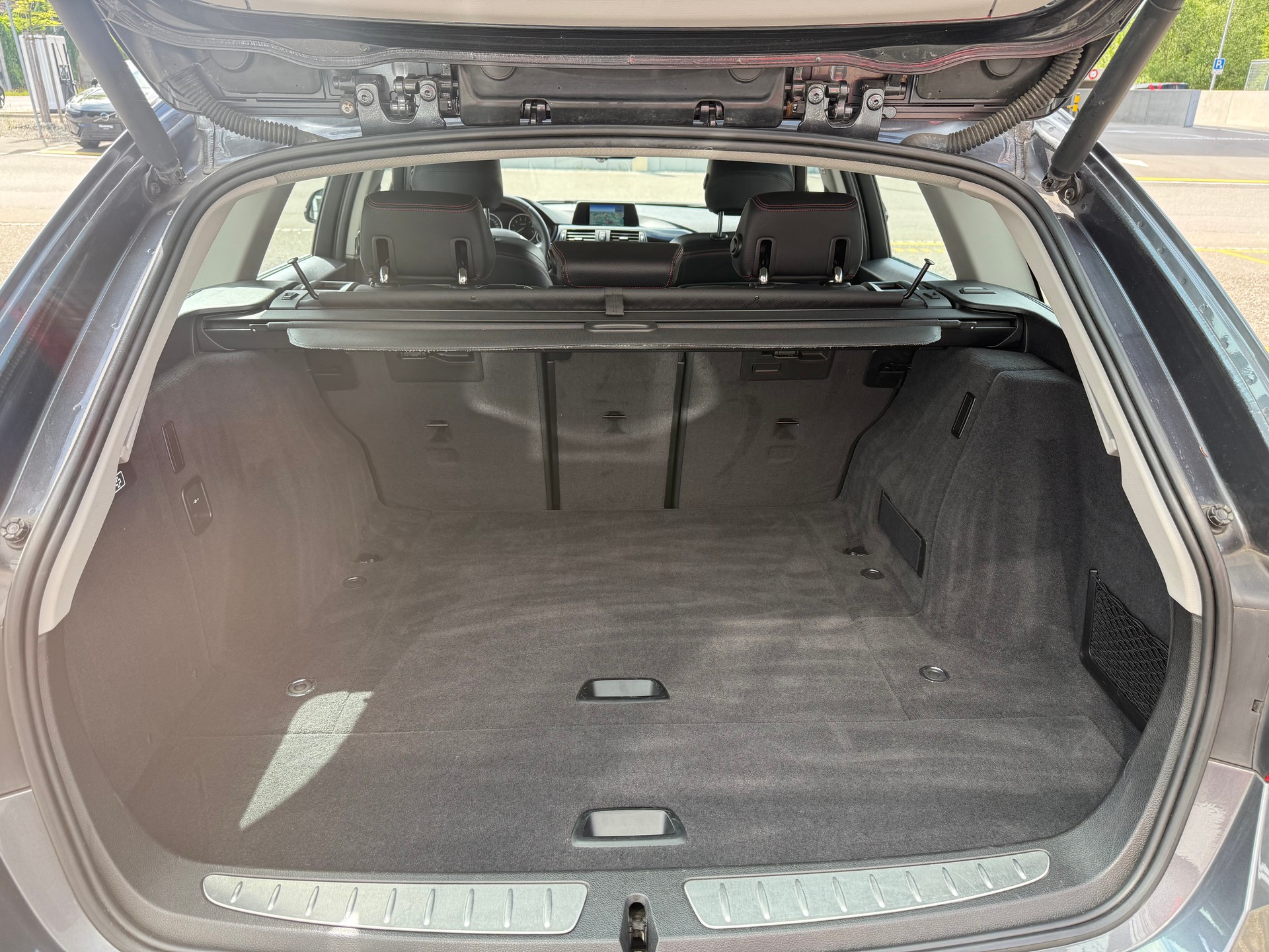BMW 328i Touring Sport Line Steptronic-image-9