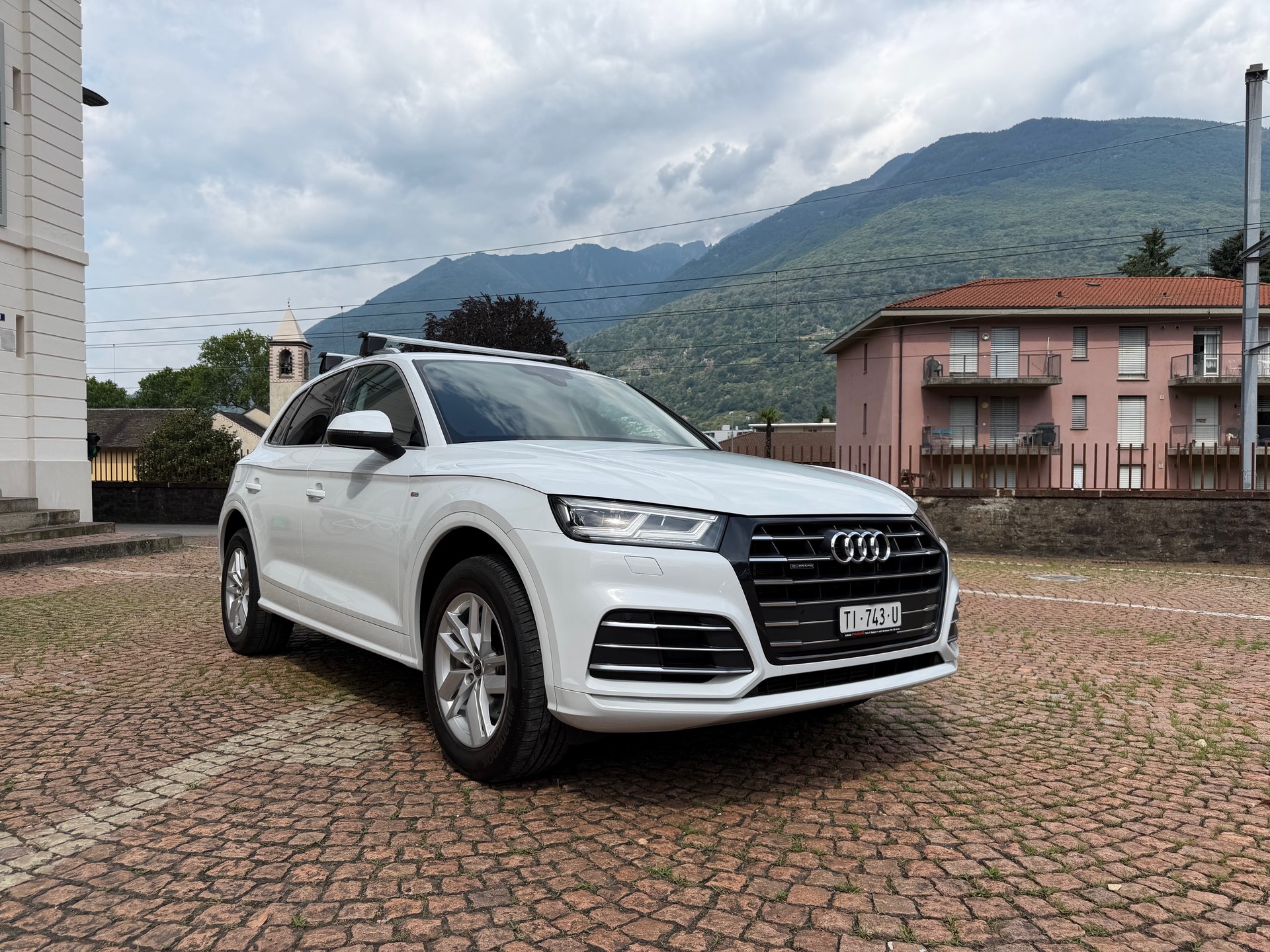 AUDI Q5 55 TFSI e sport quattro-image-0