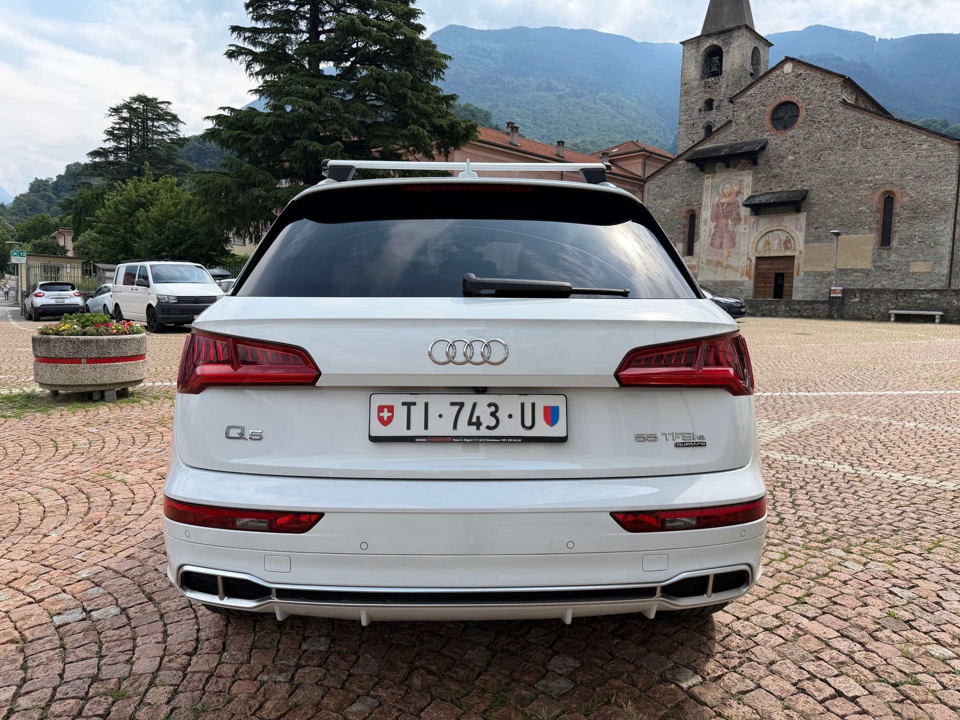 AUDI Q5 55 TFSI e sport quattro-image-3