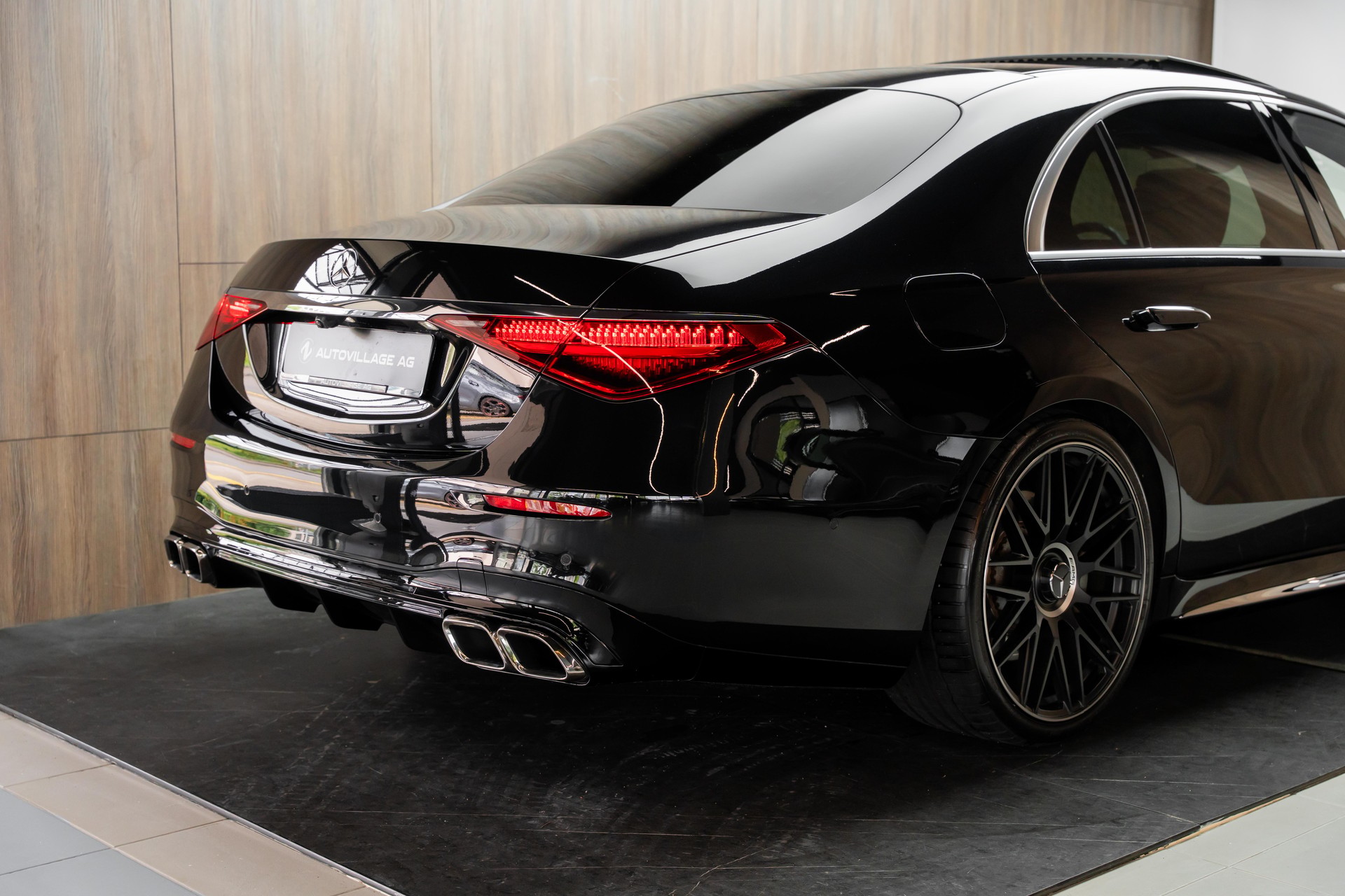 MERCEDES-BENZ S 350 d L 4Matic AMG Line 9G-Tronic-image-28