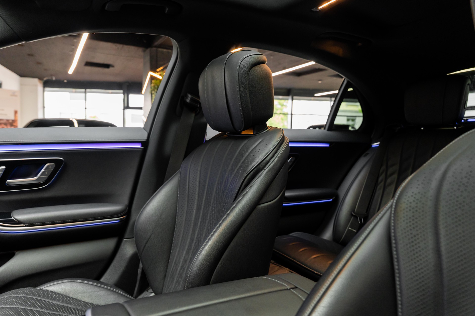 MERCEDES-BENZ S 350 d L 4Matic AMG Line 9G-Tronic-image-6