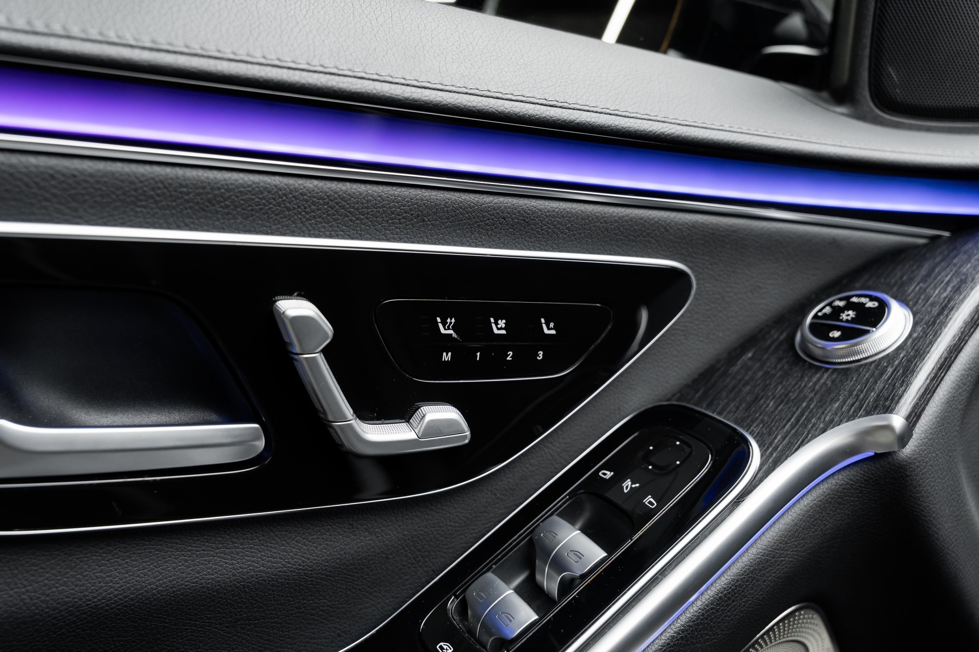 MERCEDES-BENZ S 350 d L 4Matic AMG Line 9G-Tronic-image-22