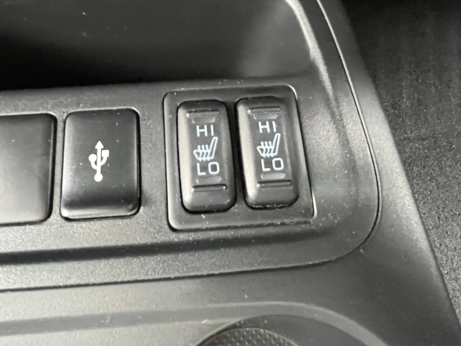 MITSUBISHI Space Star 1.2 CVT Value+++AB MFK+++SITZHEIZUNG+++-image-9
