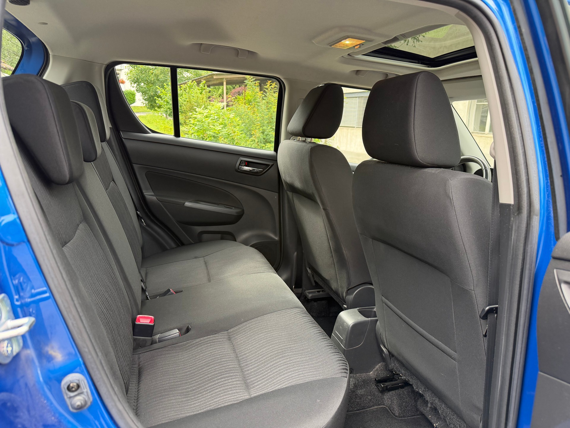 SUZUKI Swift 1.2i 16V GL Top Indigo-image-9