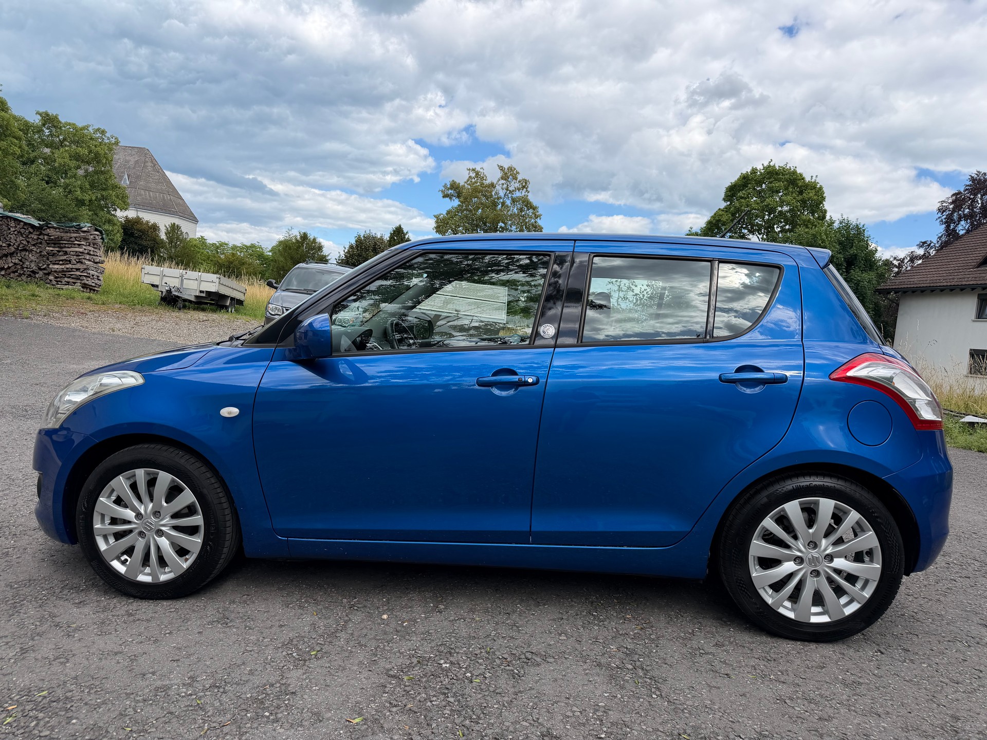 SUZUKI Swift 1.2i 16V GL Top Indigo-image-4