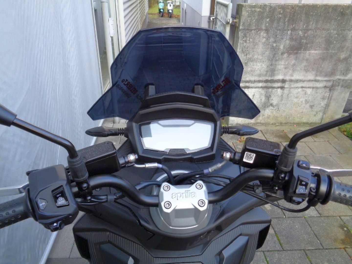 APRILIA SR GT 125 ABS-image-8