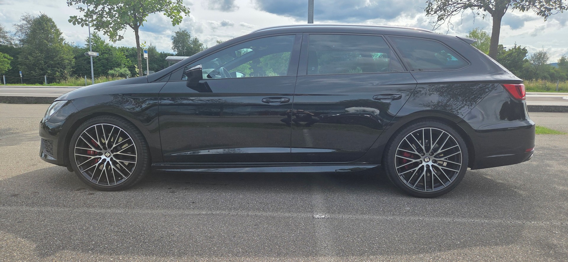 SEAT 2.0 TSI 280 Cupra DSG-image-1
