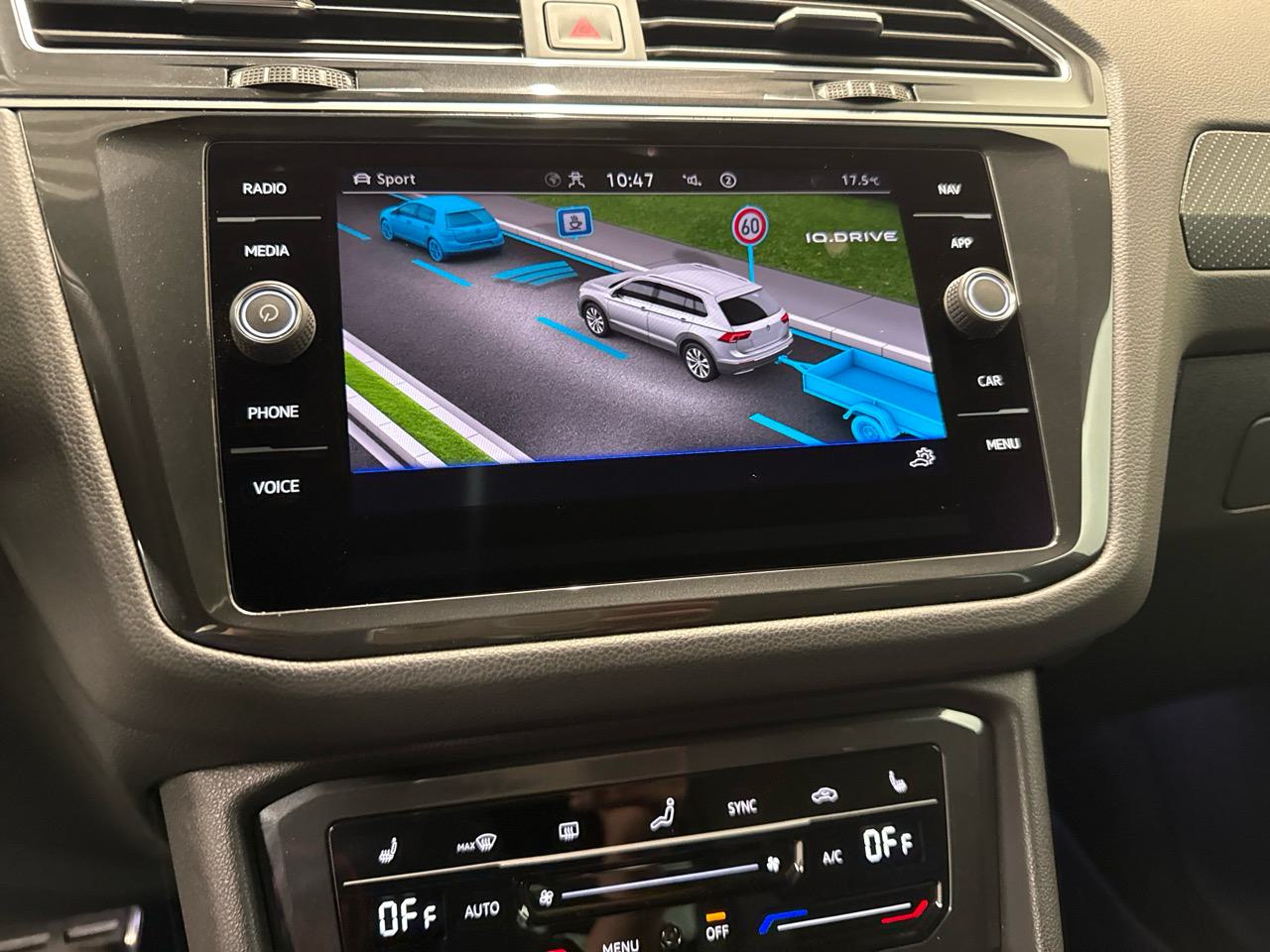 VW Tiguan 2.0TSI R 4Motion DSG-image-9