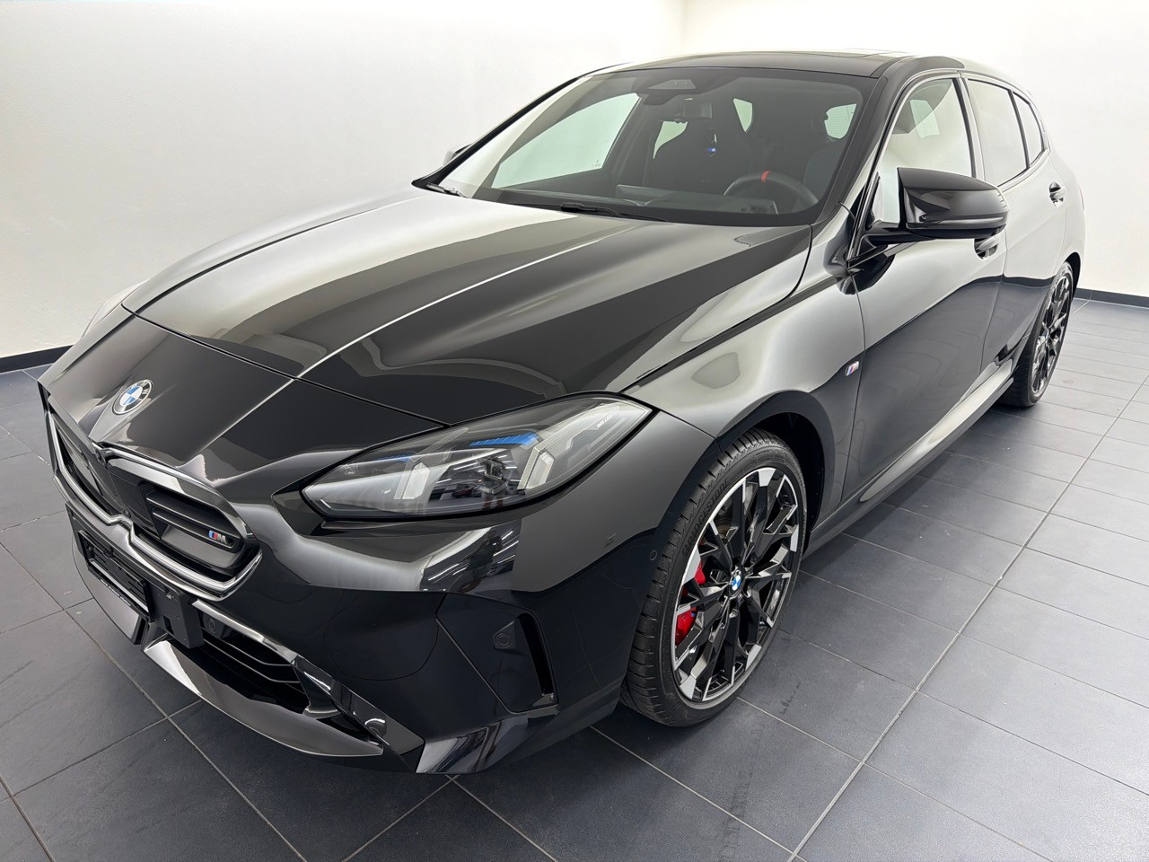 BMW M135 xDrive M Sport Pro-image-0