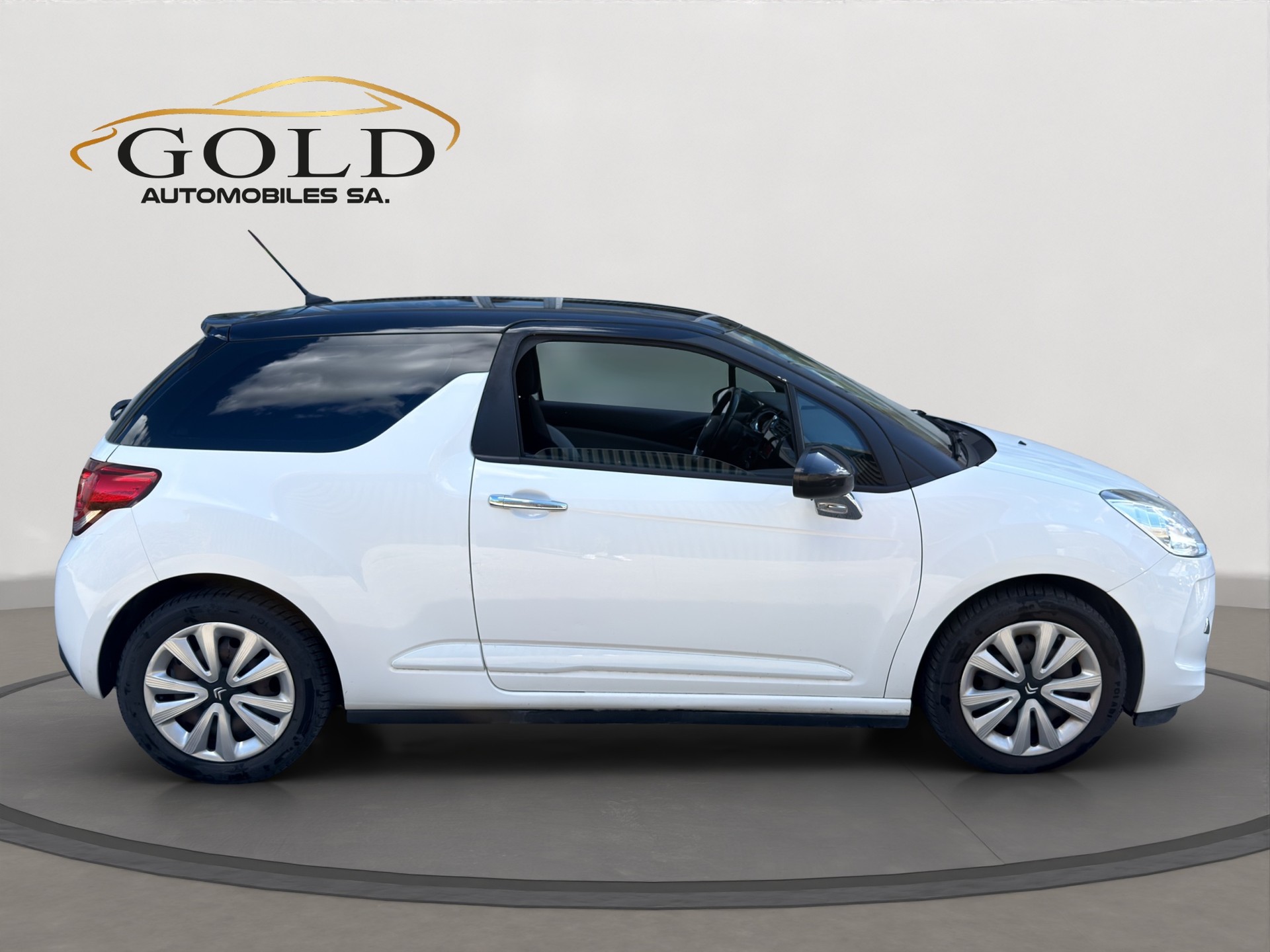 DS AUTOMOBILES DS3 1.4 VTi Chic-image-10