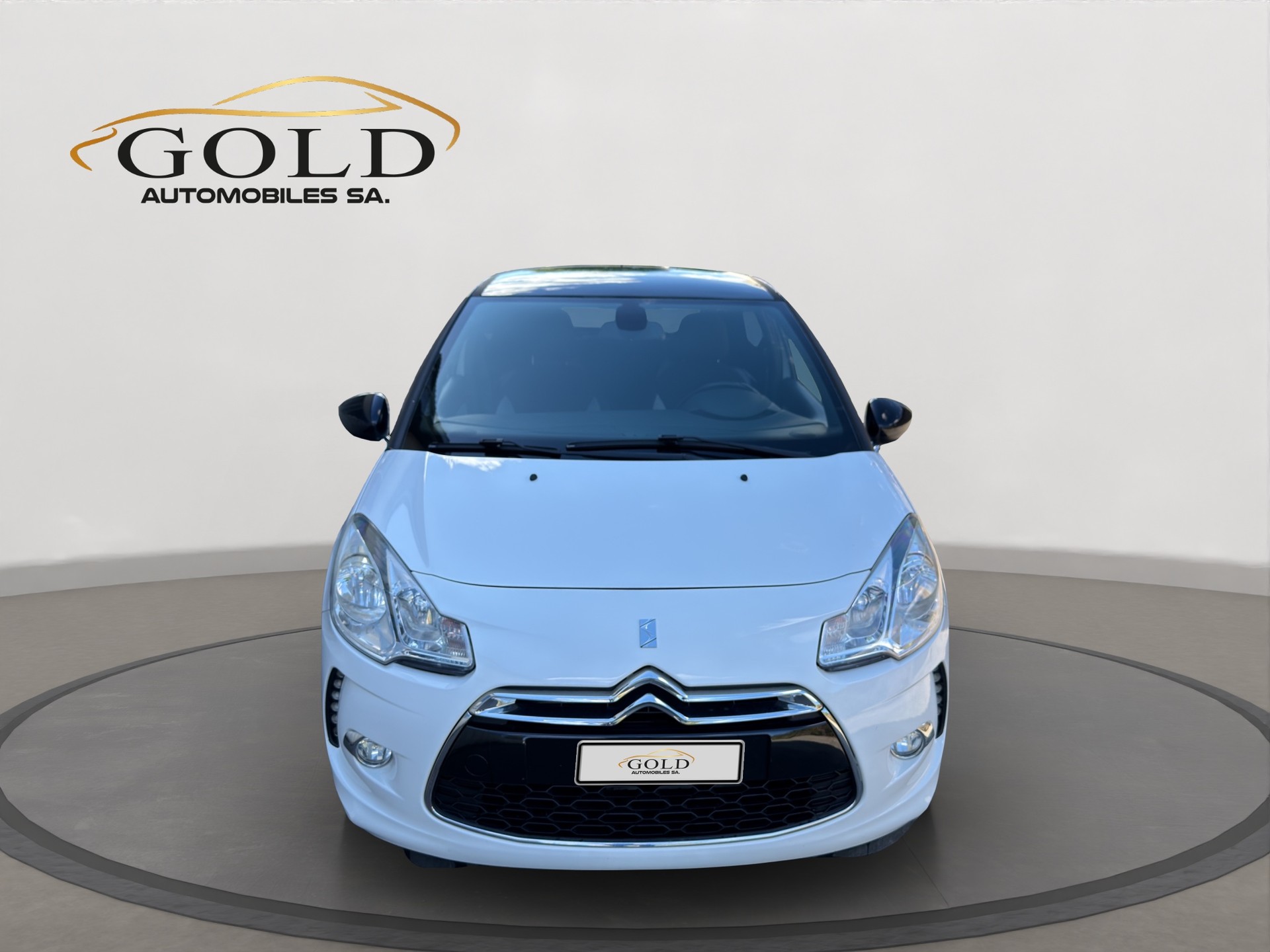 DS AUTOMOBILES DS3 1.4 VTi Chic-image-11