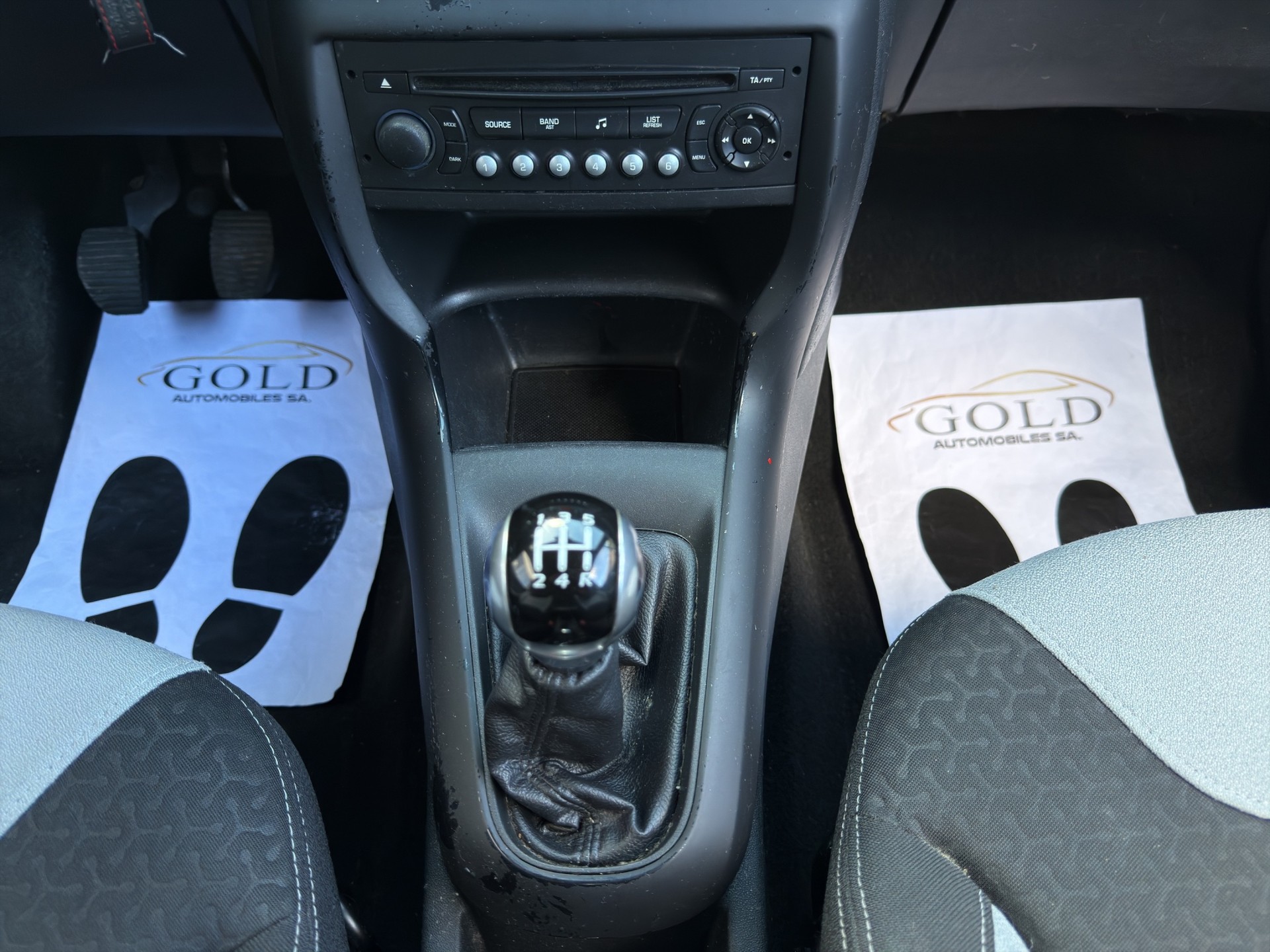 DS AUTOMOBILES DS3 1.4 VTi Chic-image-5