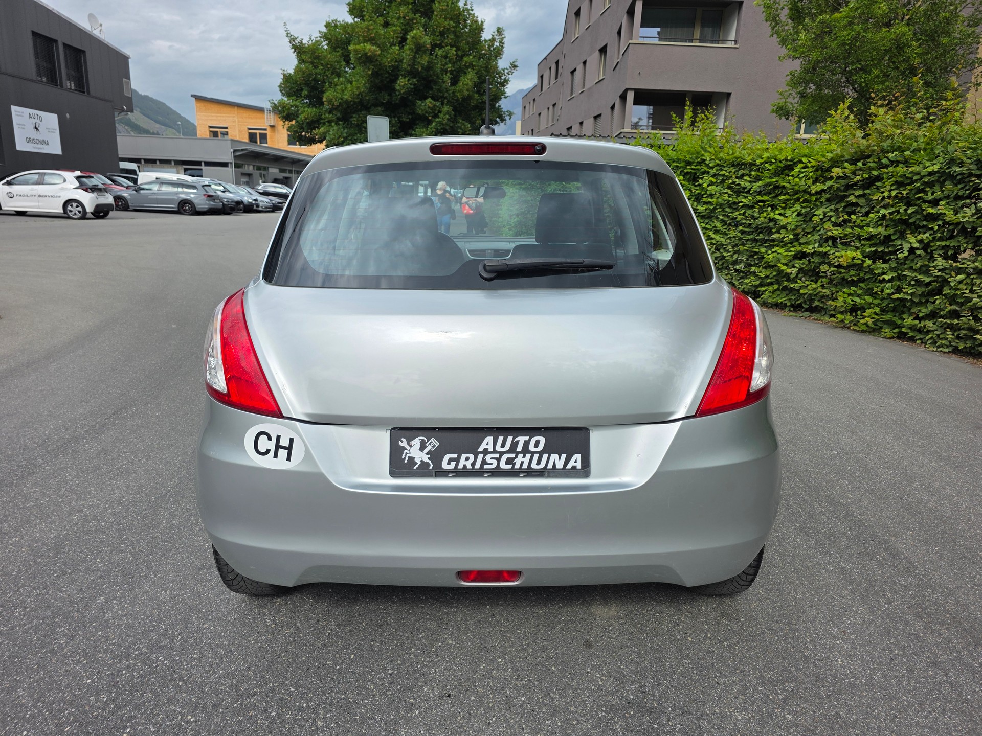 SUZUKI Swift 1.2i 16V GL Top 4x4-image-3