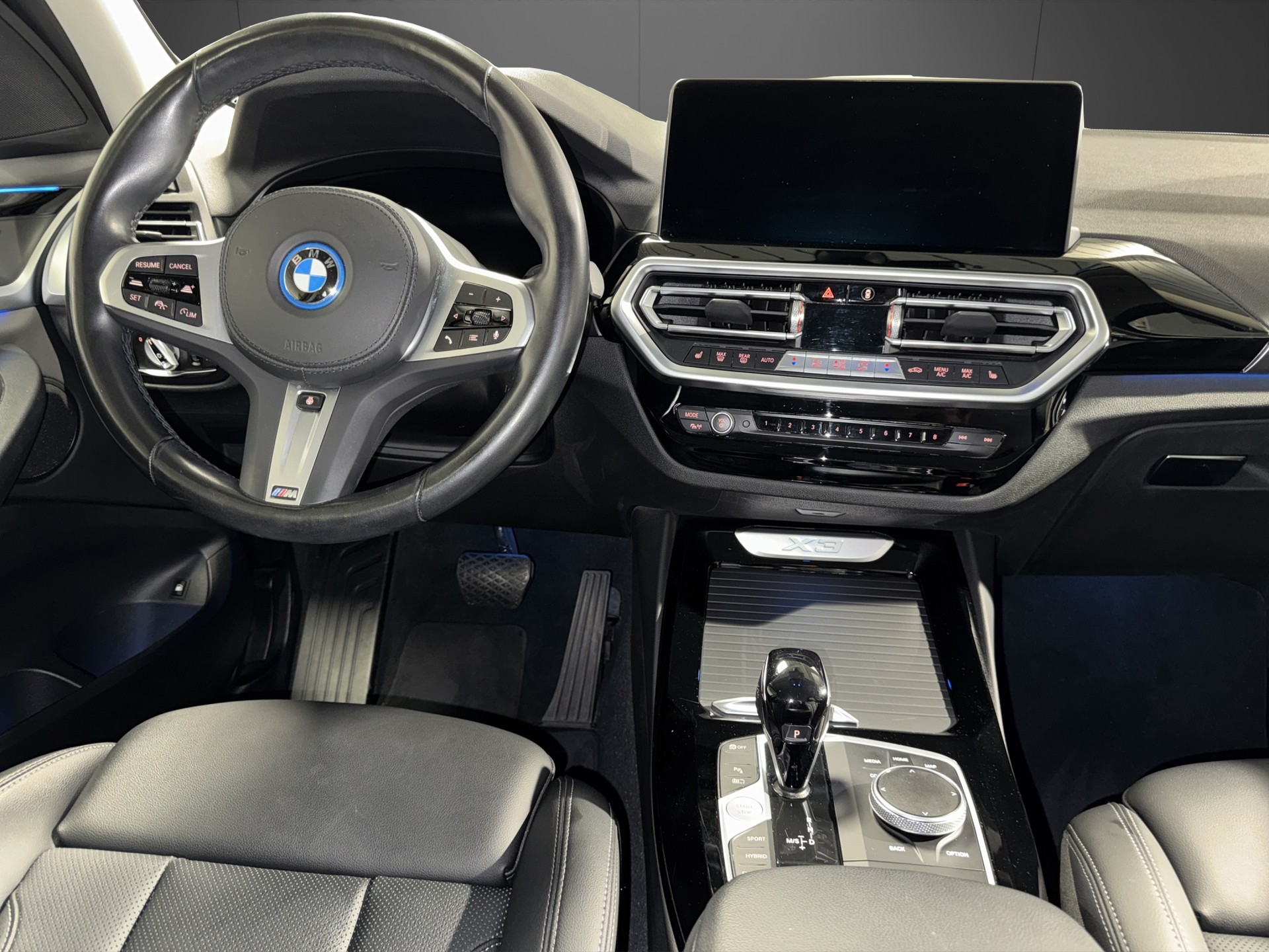BMW X3 30e xDrive-image-19