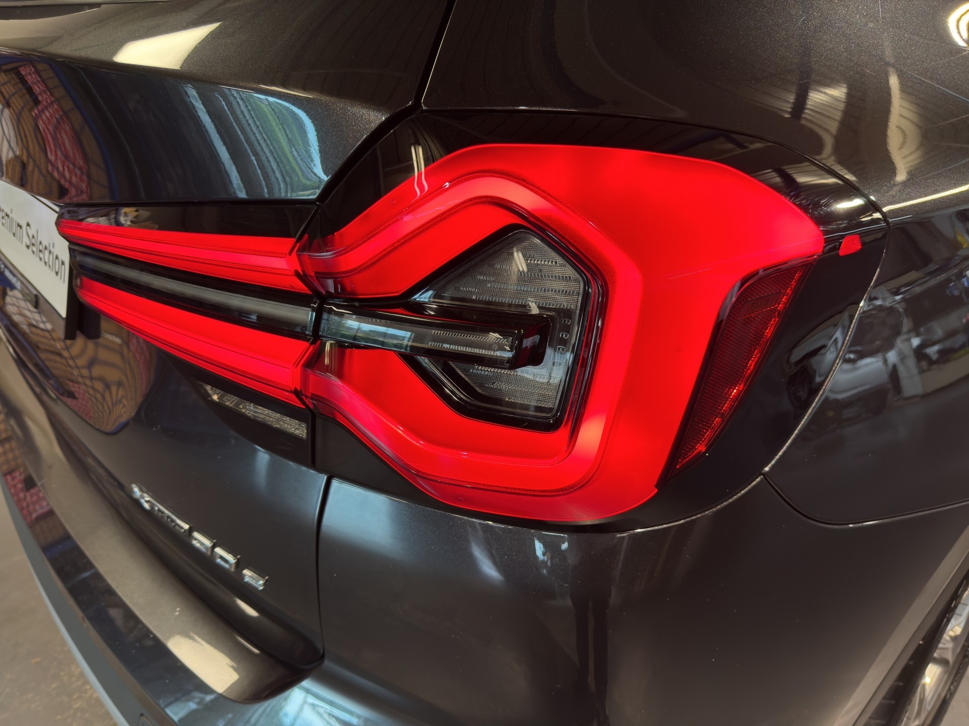 BMW X3 30e xDrive-image-6