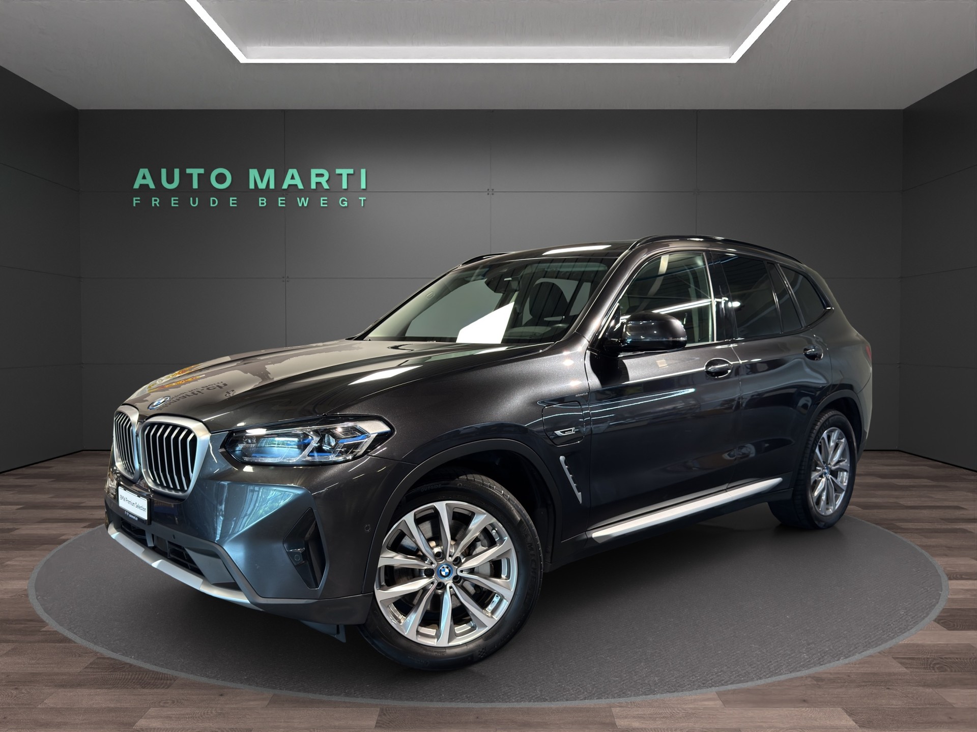 BMW X3 30e xDrive-image-0