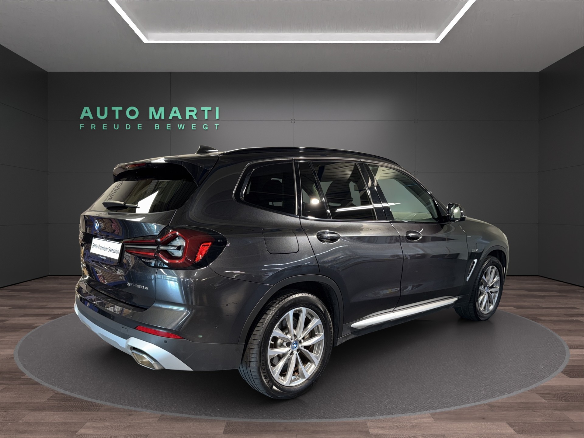 BMW X3 30e xDrive-image-4