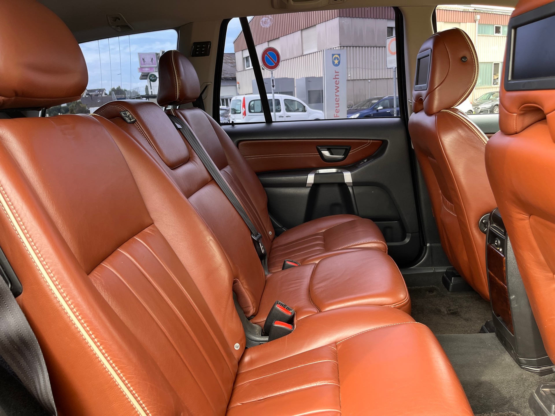 VOLVO XC90 V8 AWD Executive Geartronic * 7 PLÄTZER - AHK 2250kg - AB M.F.K 15.07.25 *-image-16