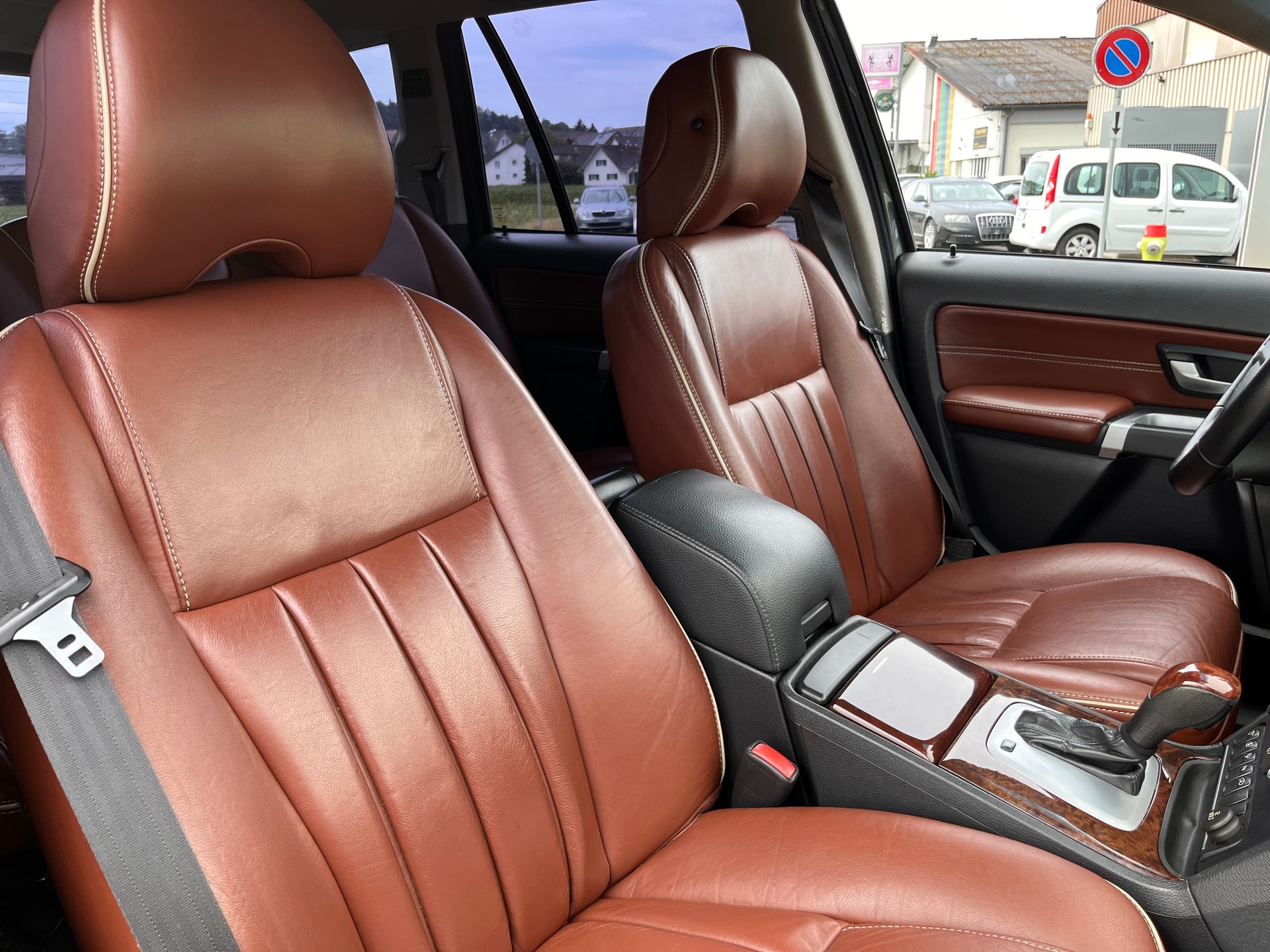 VOLVO XC90 V8 AWD Executive Geartronic * 7 PLÄTZER - AHK 2250kg - AB M.F.K 15.07.25 *-image-14