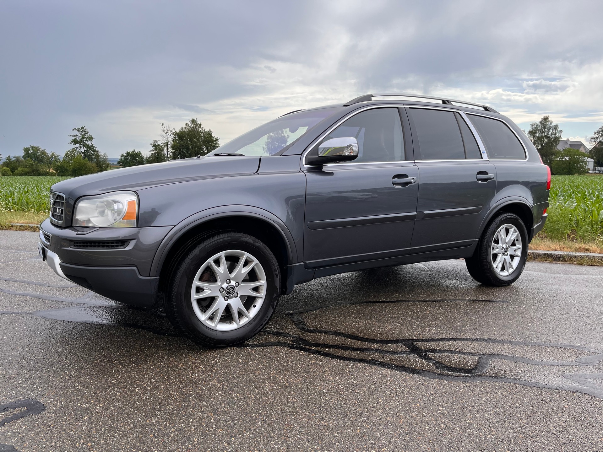VOLVO XC90 V8 AWD Executive Geartronic * 7 PLÄTZER - AHK 2250kg - AB M.F.K 15.07.25 *-image-1