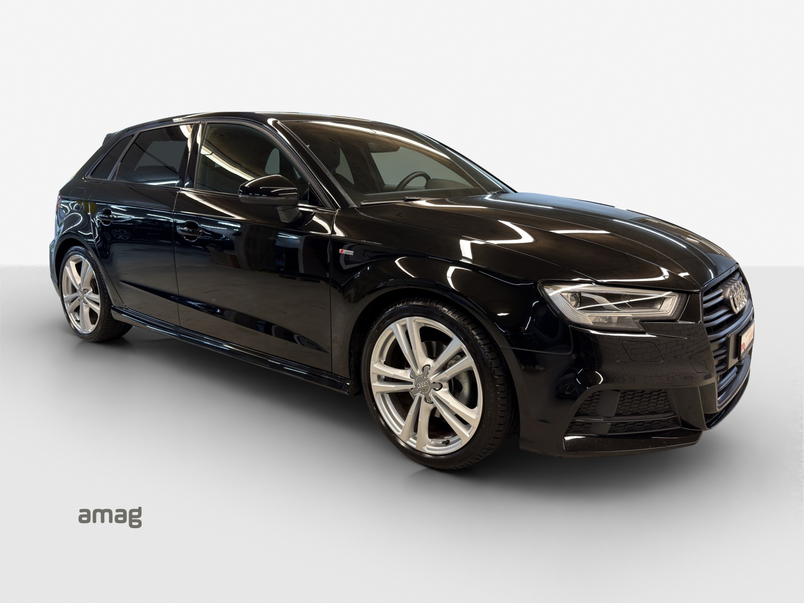 AUDI A3 Sportback 1.5 TFSI S-tronic Sport-image-5