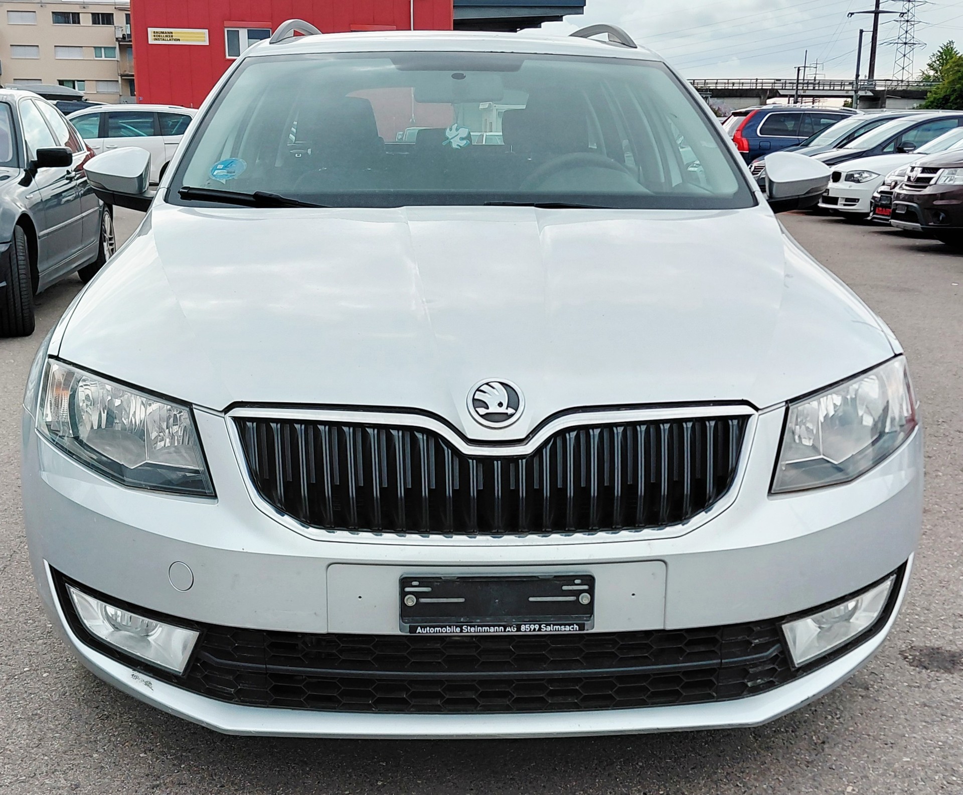 SKODA Octavia Combi 1.6 TDI Fresh 4x4-image-1