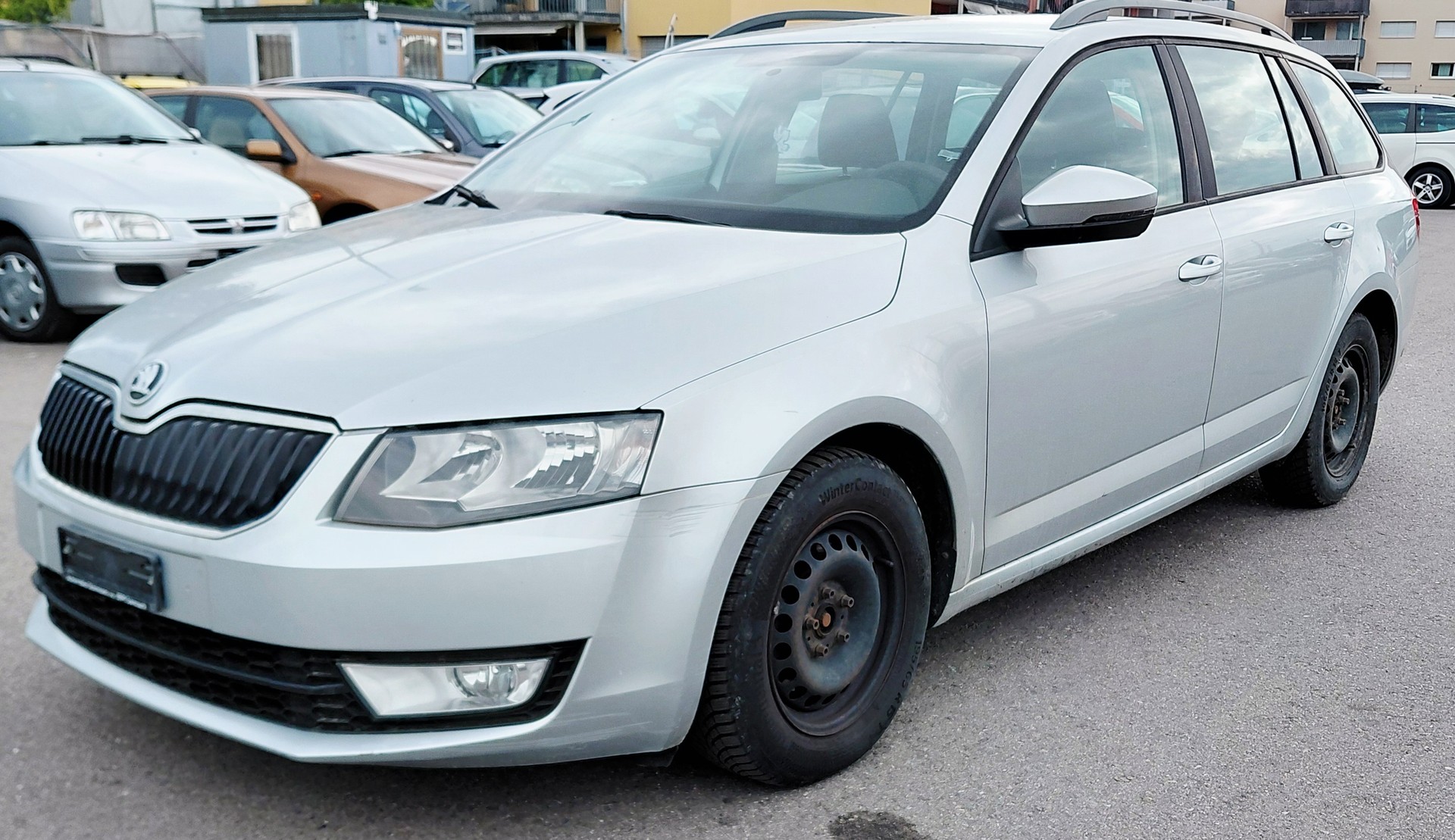 SKODA Octavia Combi 1.6 TDI Fresh 4x4-image-0