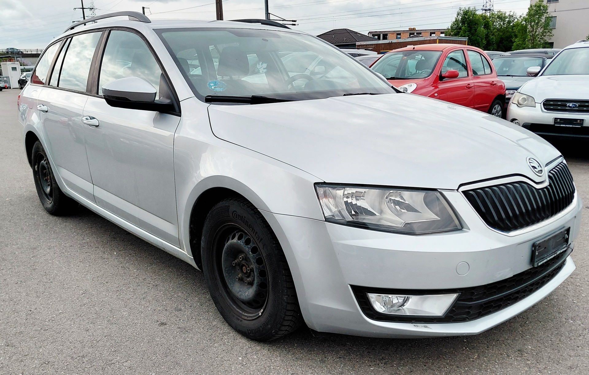SKODA Octavia Combi 1.6 TDI Fresh 4x4-image-2