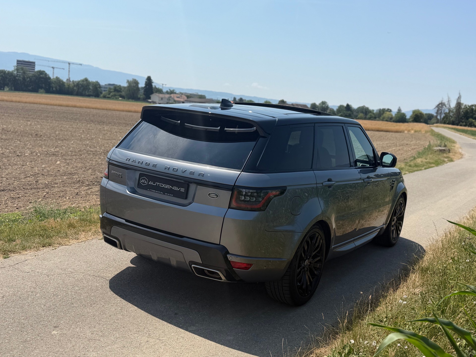 LAND ROVER Range Rover Sport P400e 2.0 I4 PHEV HSE Dynamic Aut.-image-4