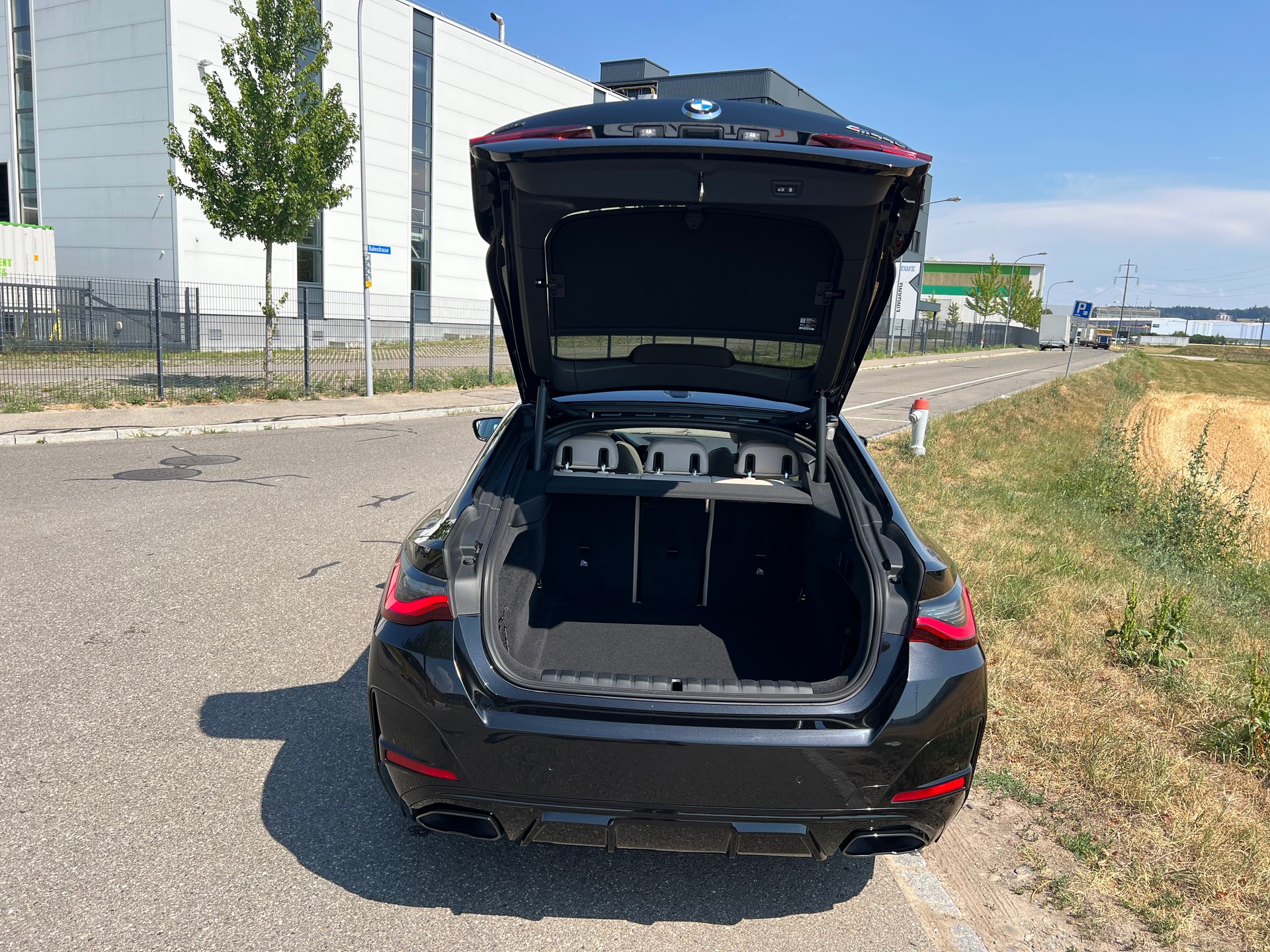 BMW M440i xDrive 48V Gran Coupé Steptronic- 360°-Kamera-image-15
