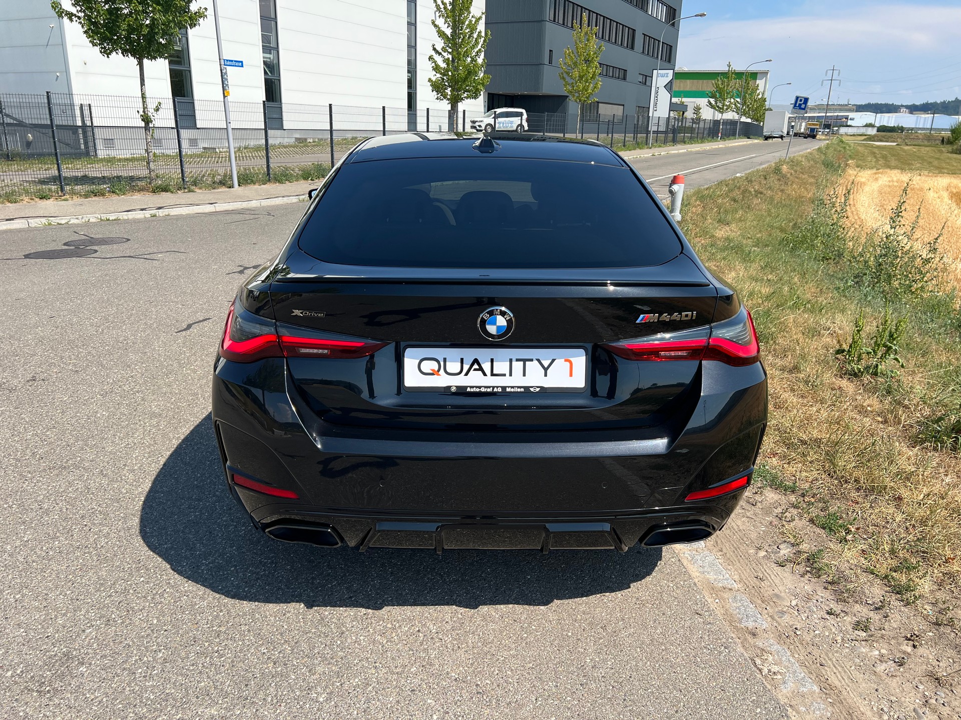 BMW M440i xDrive 48V Gran Coupé Steptronic- 360°-Kamera-image-13