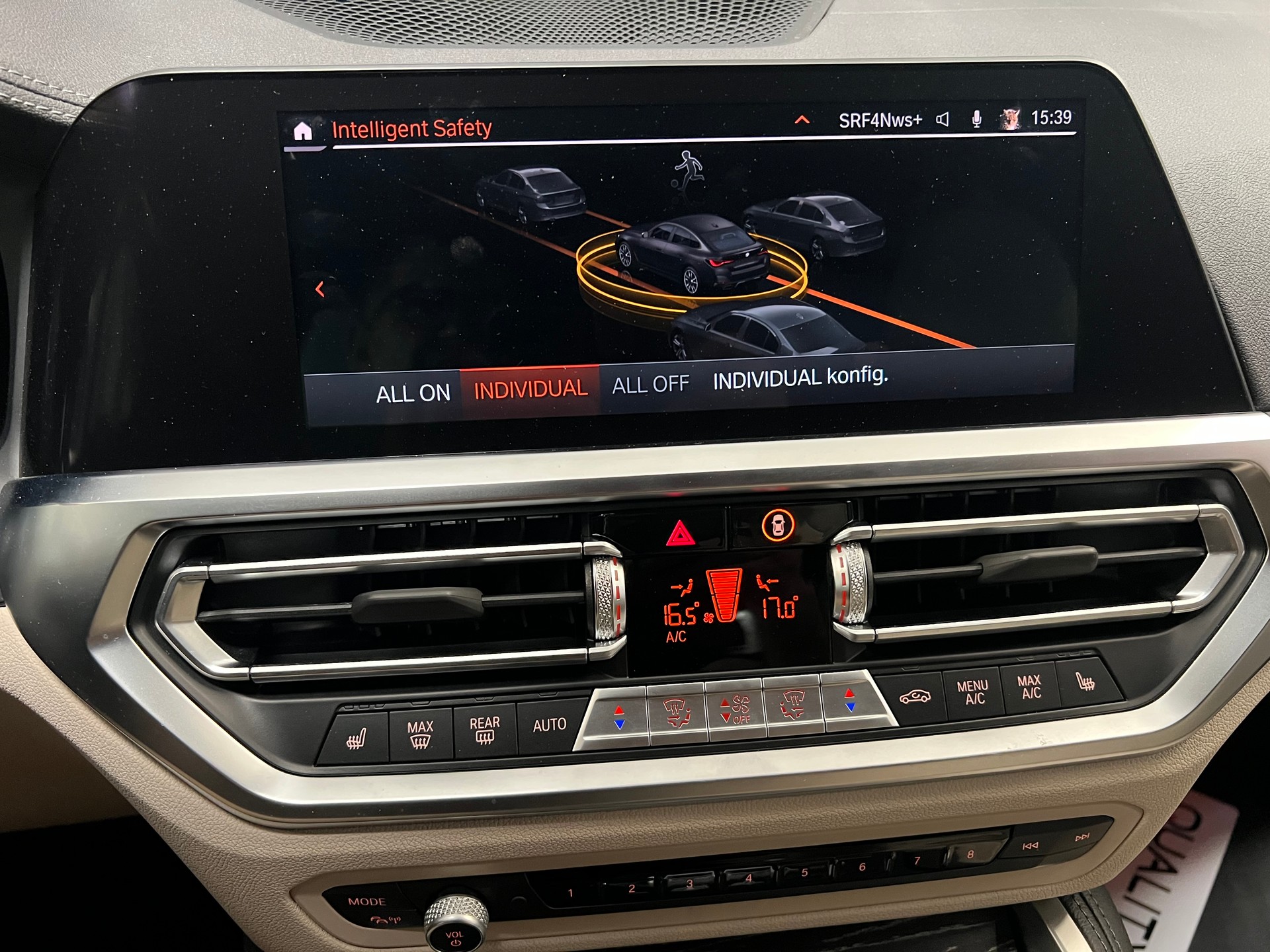 BMW M440i xDrive 48V Gran Coupé Steptronic- 360°-Kamera-image-22