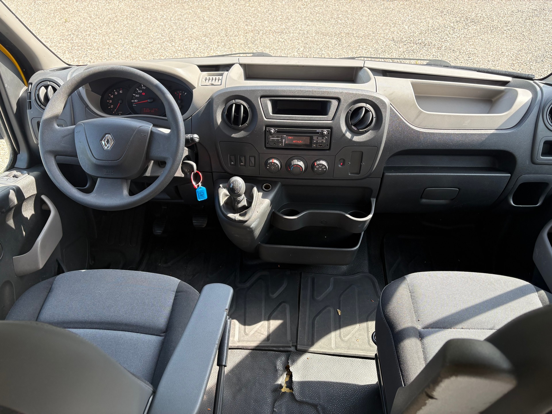 RENAULT Master T35 ENERGY 2.3dCi 135 L3H3-image-7