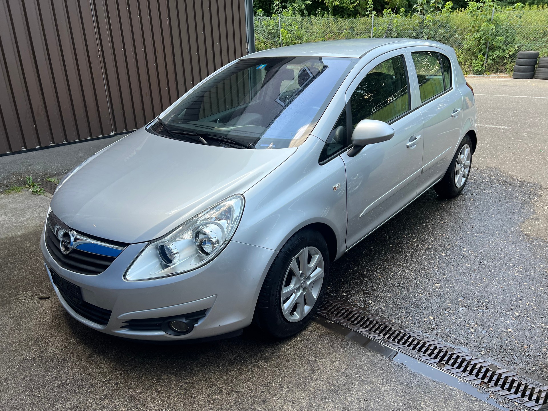OPEL Corsa 1.4 TP Enjoy-image-0