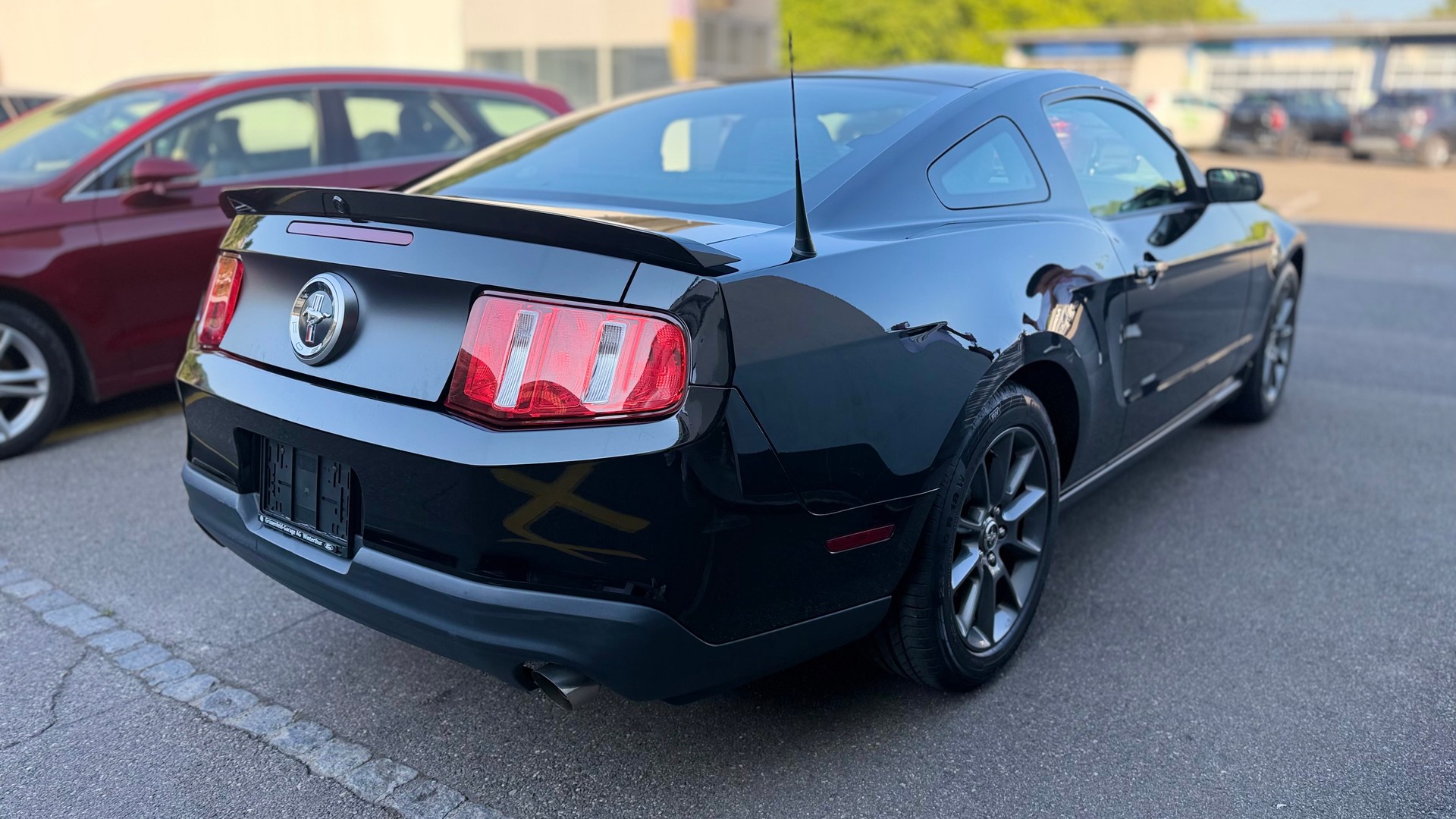 FORD MUSTANG-image-3