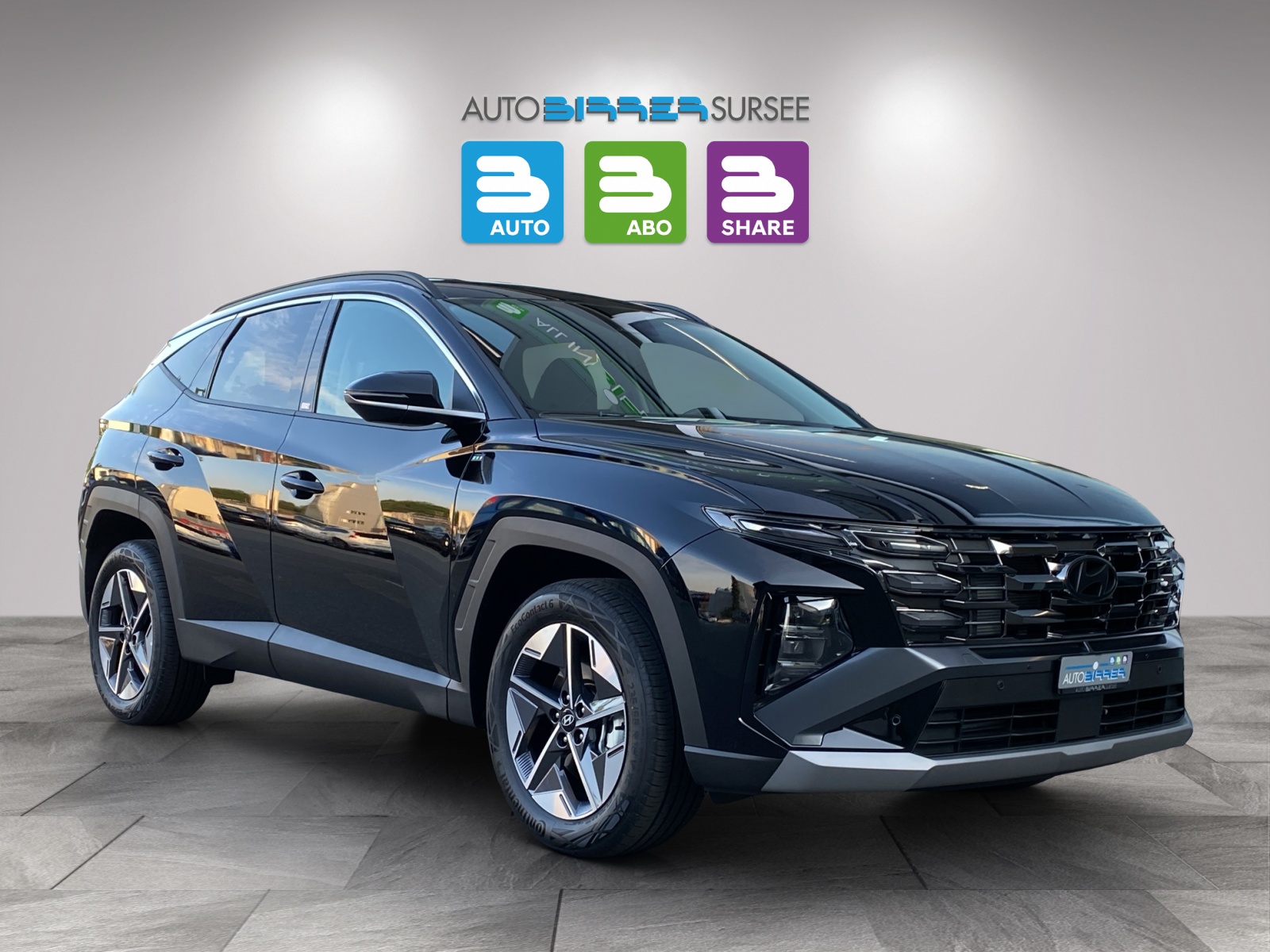HYUNDAI Tucson 1.6 T-GDi HEV Amplia 4WD-image-2