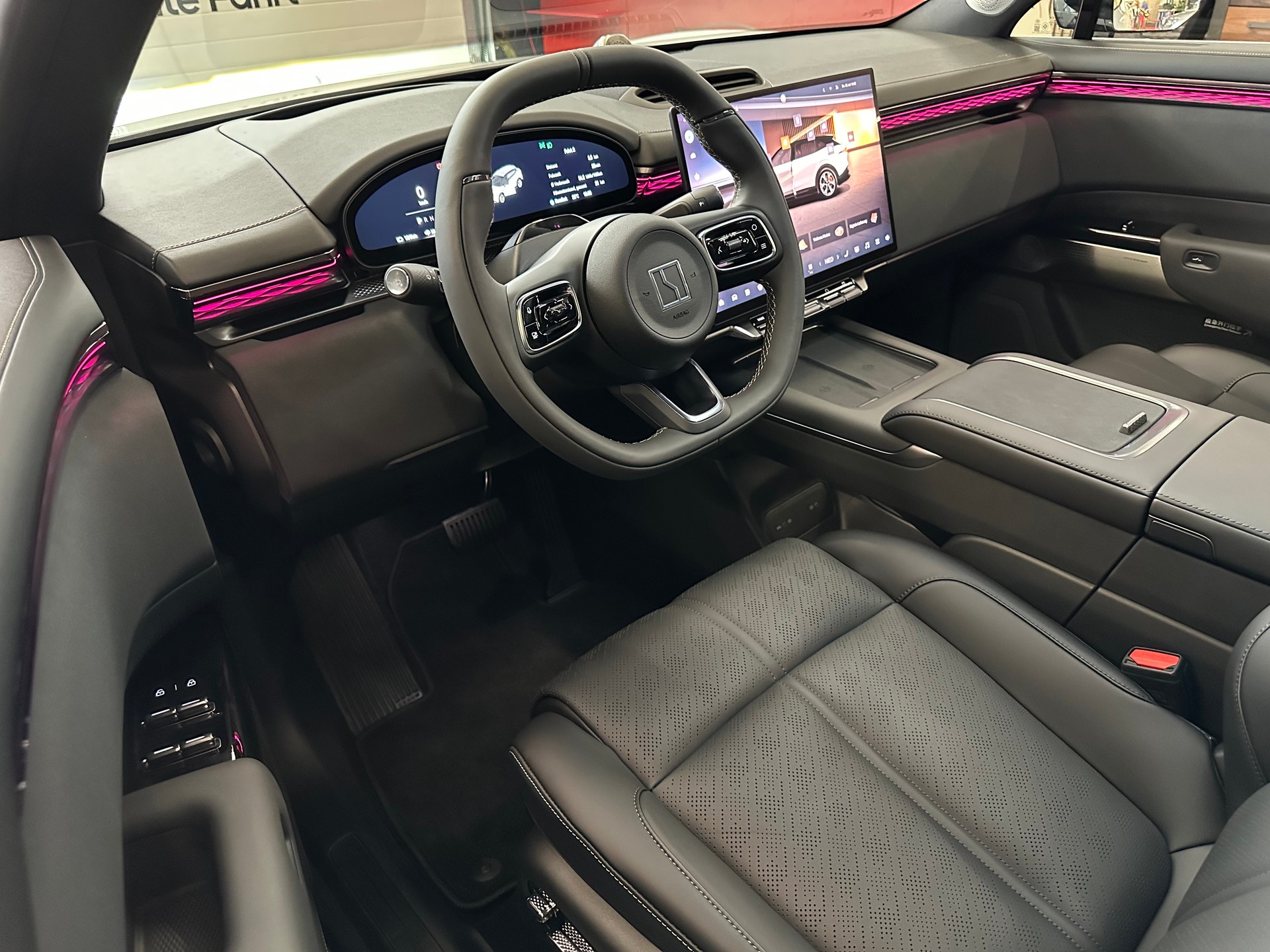 ZEEKR 7X 100kWh Privilege AWD-image-8