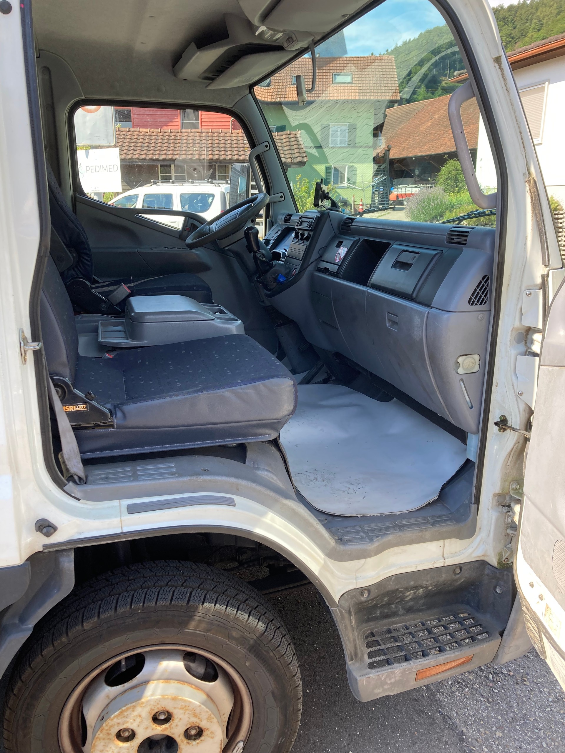 MITSUBISHI FUSO 3.0 TD 125-image-3