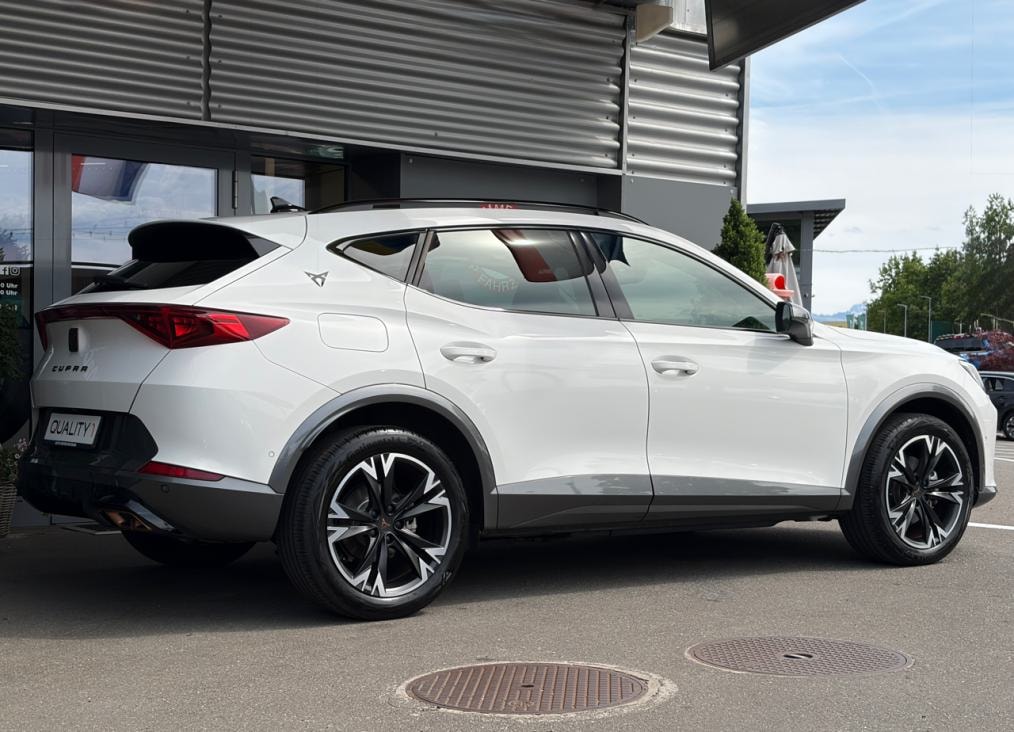 CUPRA Formentor 1.4 e-HYBRID PHEV-image-2
