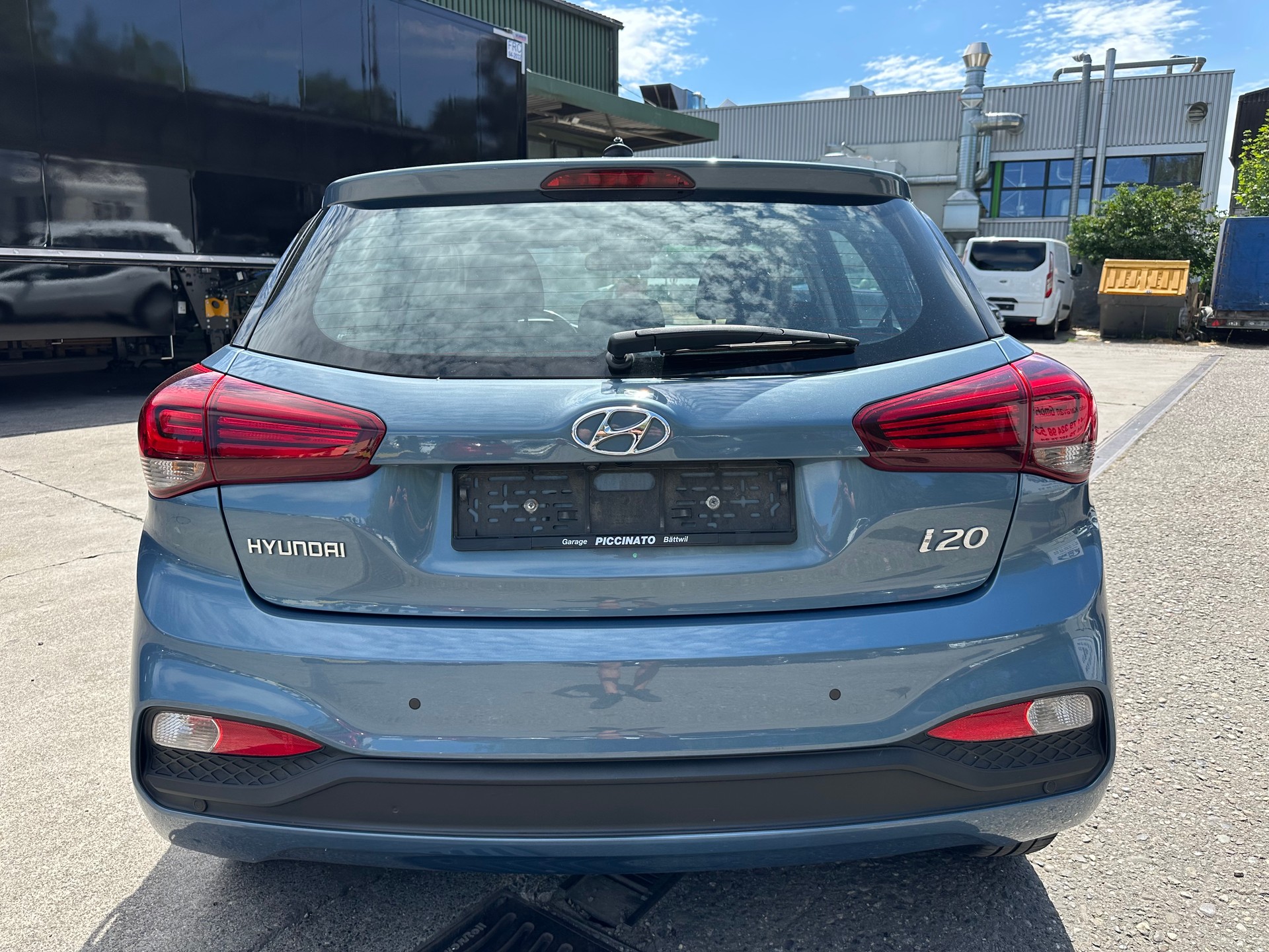 HYUNDAI i20 1.0 T-GDi Amplia DCT-image-4