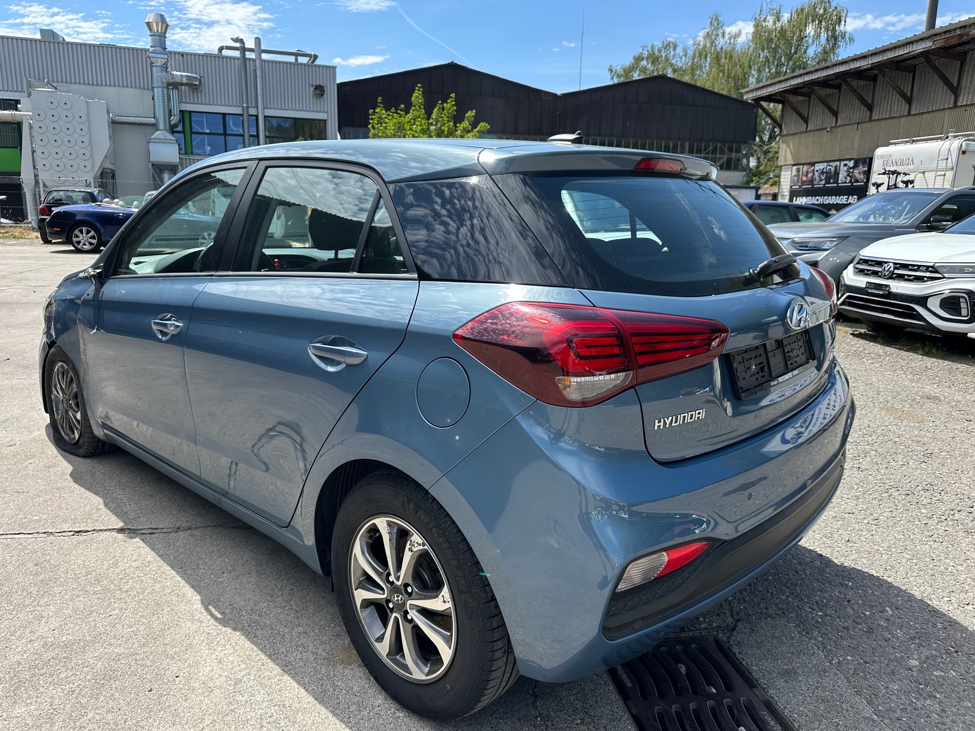 HYUNDAI i20 1.0 T-GDi Amplia DCT-image-3