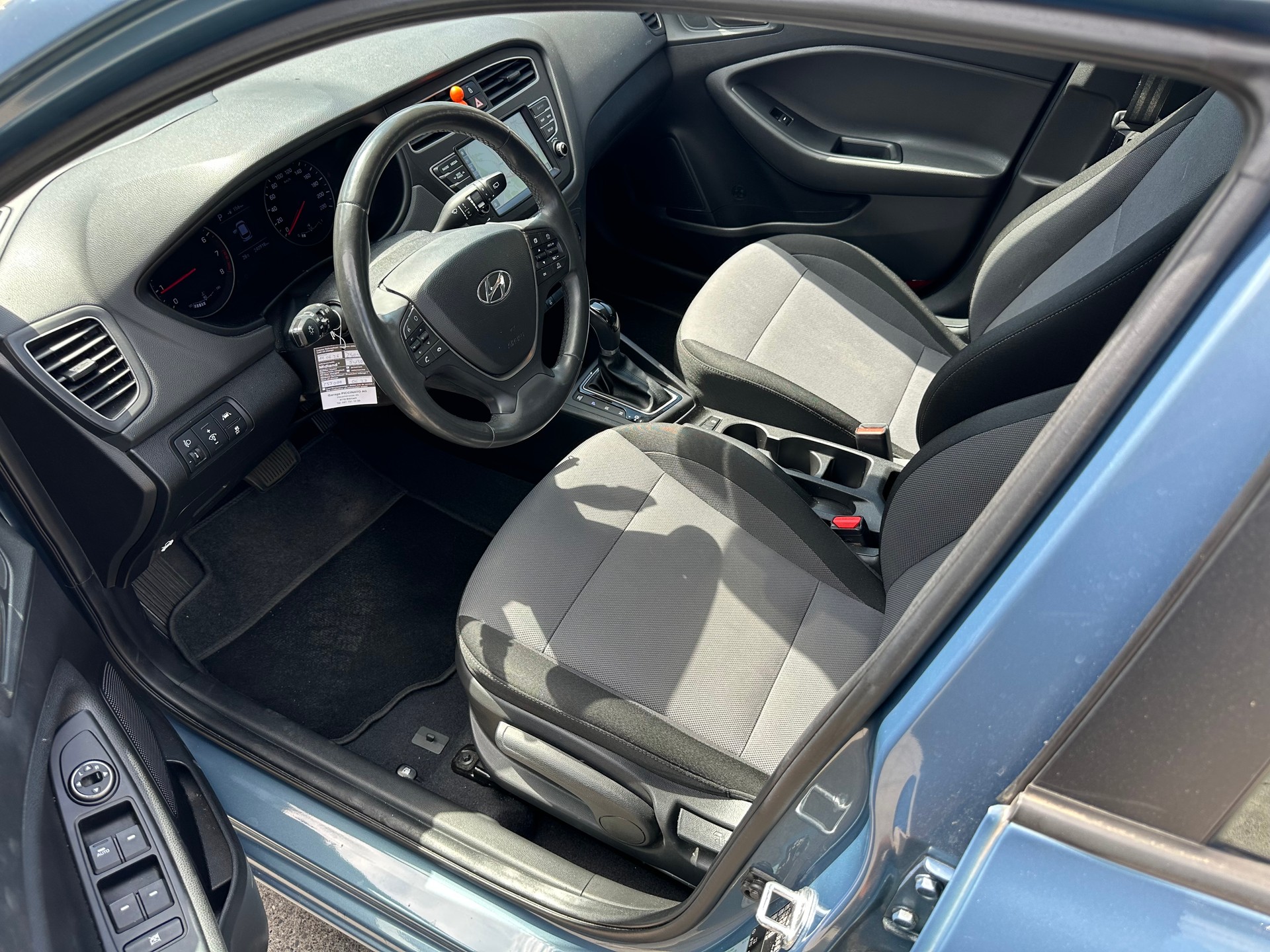HYUNDAI i20 1.0 T-GDi Amplia DCT-image-7