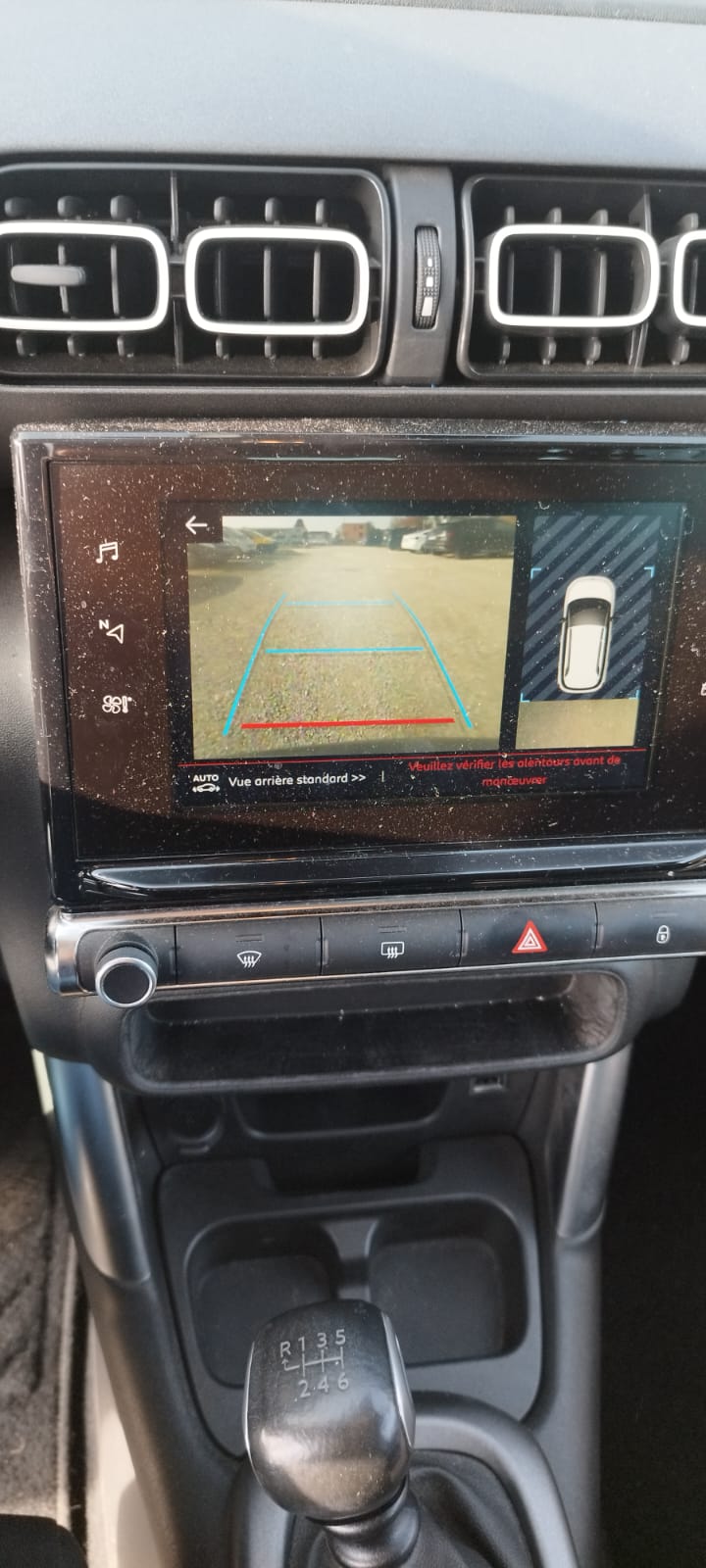 CITROEN C3 Aircross 1.6 BlueHD Feel-image-4