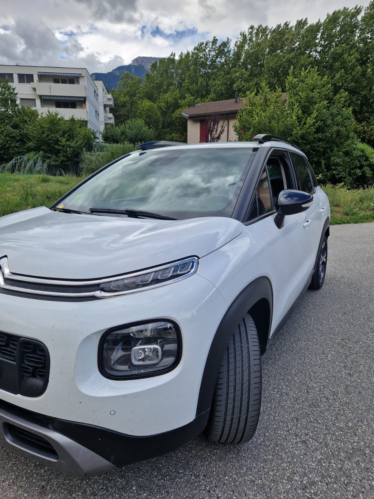 CITROEN C3 Aircross 1.6 BlueHD Feel-image-3