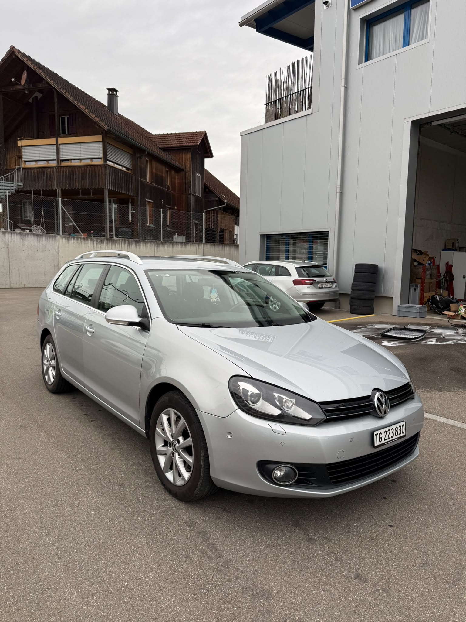 VW Variant 1.4 TSI Highline DSG-image-0