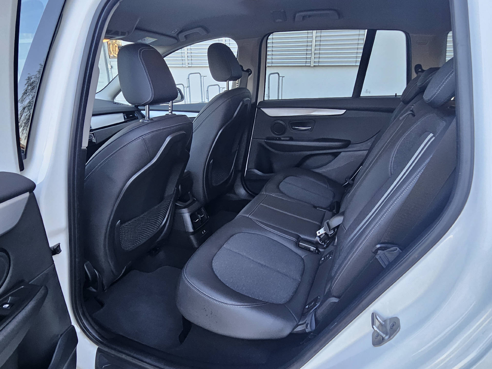 BMW 220xd Gran Tourer * Frisch ab MFK * Head-Up Display * Rückfahrkamera * Navi * Sitzheizung *-image-15