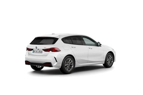 BMW 120i-image-1