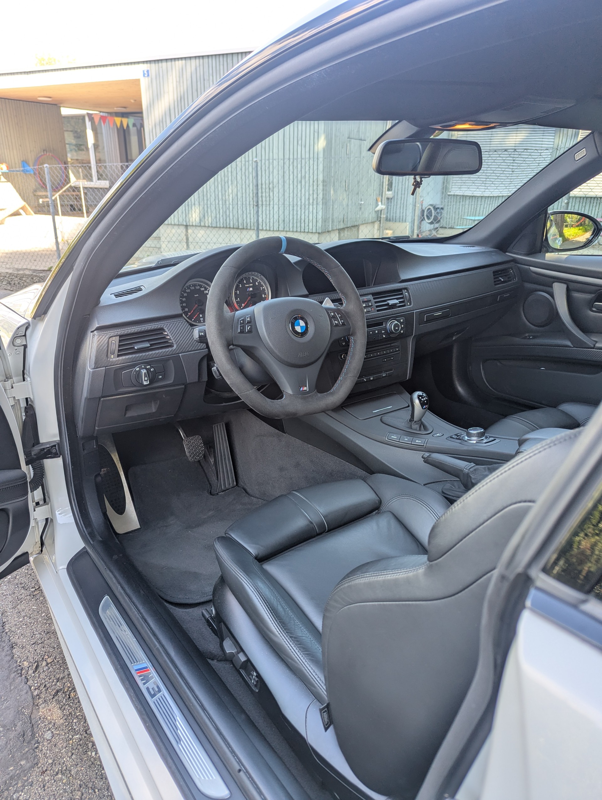 BMW M3-image-7